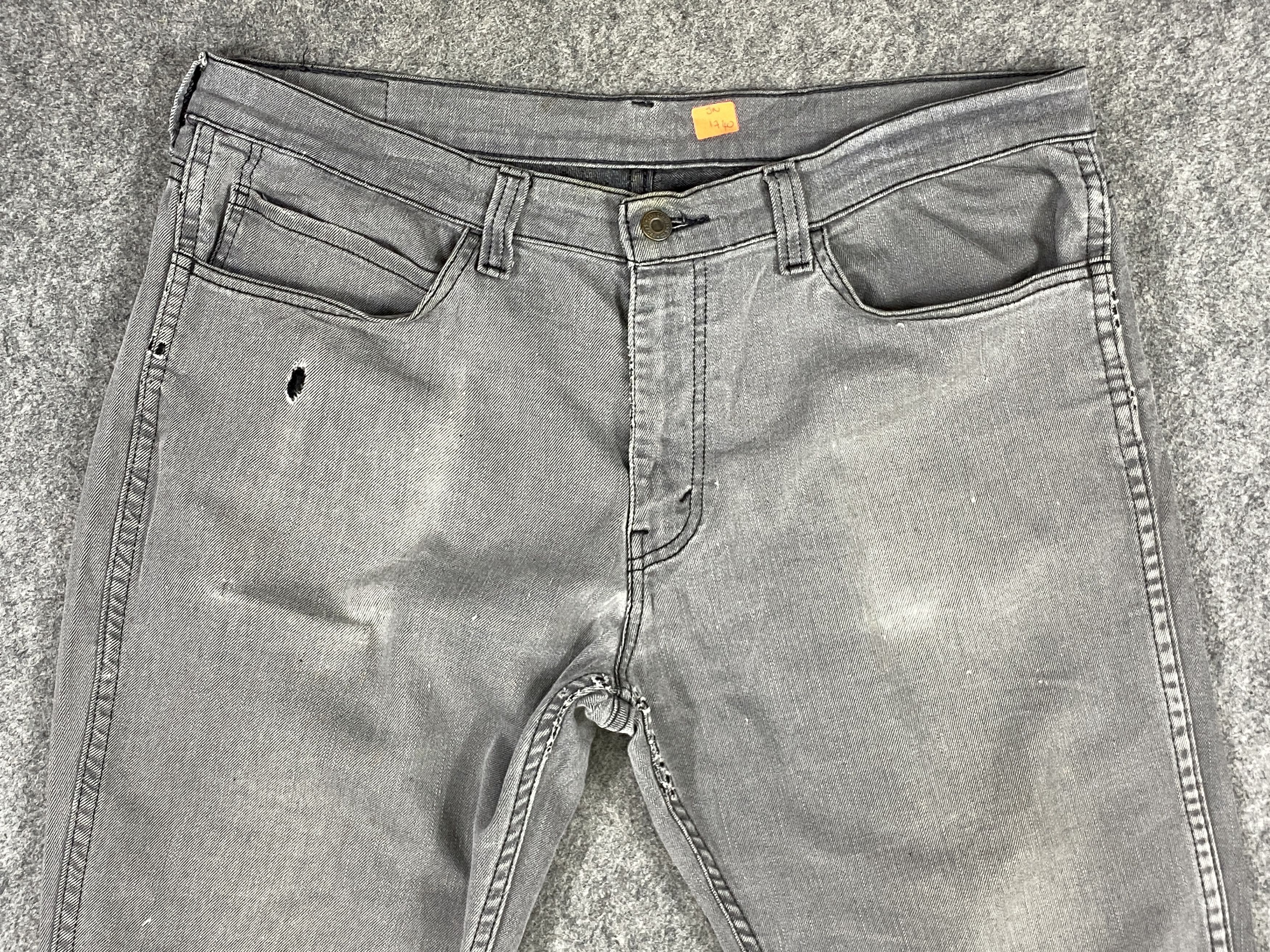 Levi's Grey Vintage Levi's 511 Jeans 37x28 Denim -JN1740 Size US 37 - 3 Thumbnail