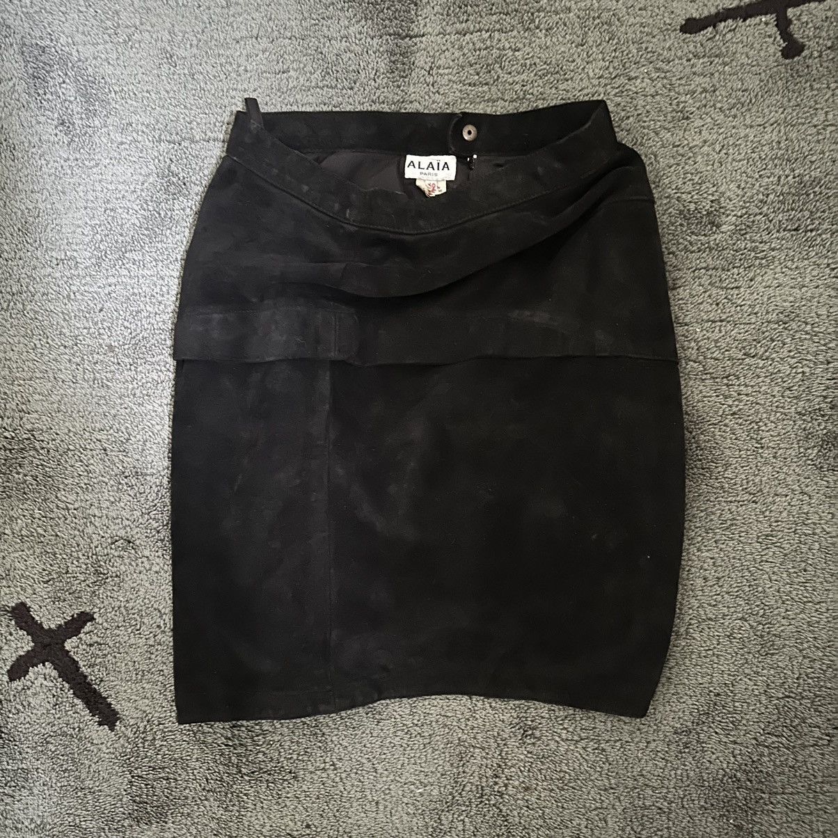 Alaia Archive Alaia Suede Leather Mini Skirt 80’s Size 30" / US 8 / IT 44 - 1 Thumbnail