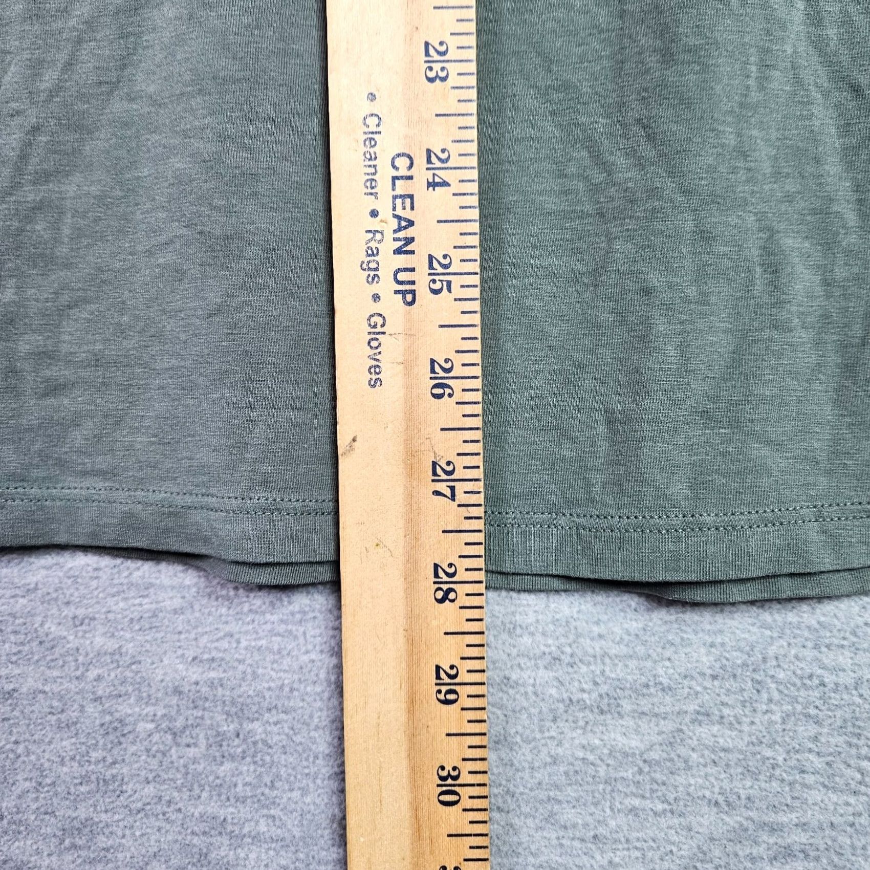 Lululemon Lululemon Men's T-Shirt Henley Long Sleeve Tee Size L Gray Logo Solid Activewear Regular Fit All Seasons Shirt Mens Size US L / EU 52-54 / 3 - 4 Thumbnail