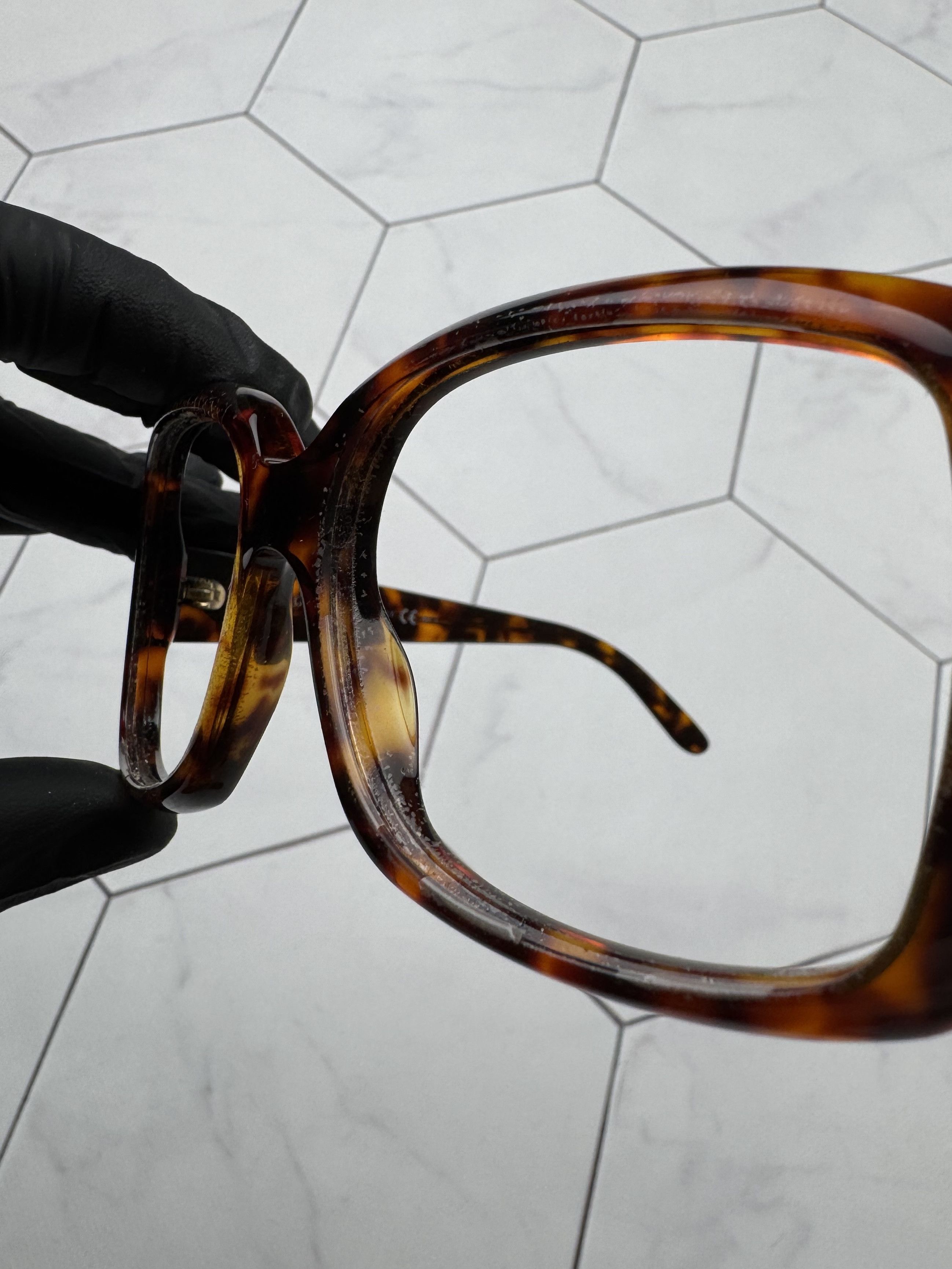 Gucci Gucci Vintage Frame (B405) Size ONE SIZE - 11 Thumbnail