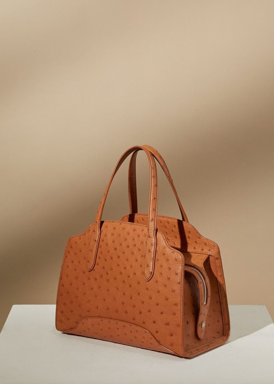 Loro Piana o1srvl11e0924 Size: / OS Medium Sesia Bag in Brown Size ONE SIZE - 2 Thumbnail