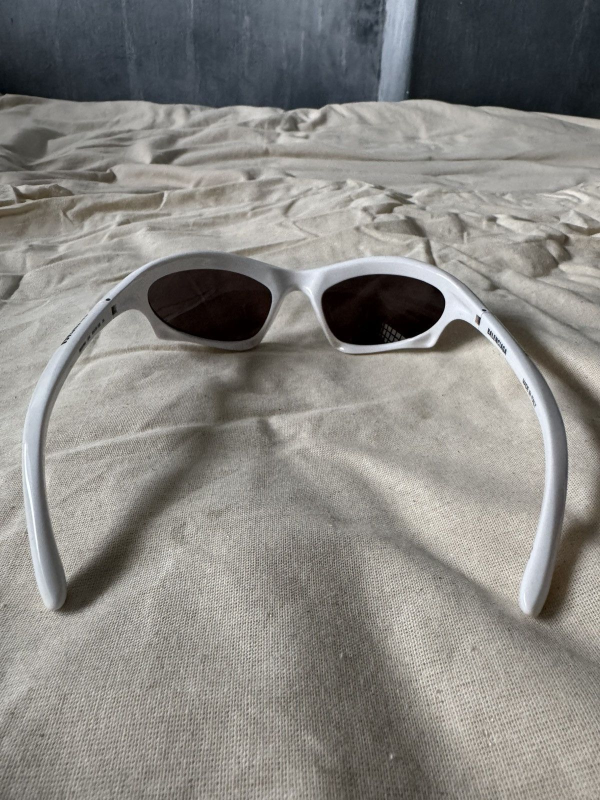 Balenciaga Bat Sunglasses Size ONE SIZE - 4 Thumbnail