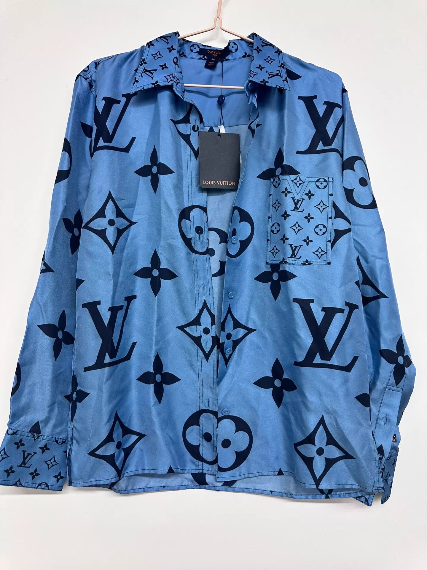 Louis Vuitton Louis Vuitton All Over Print Shirt 36 Size XS / US 0-2 / IT 36-38 - 1 Thumbnail