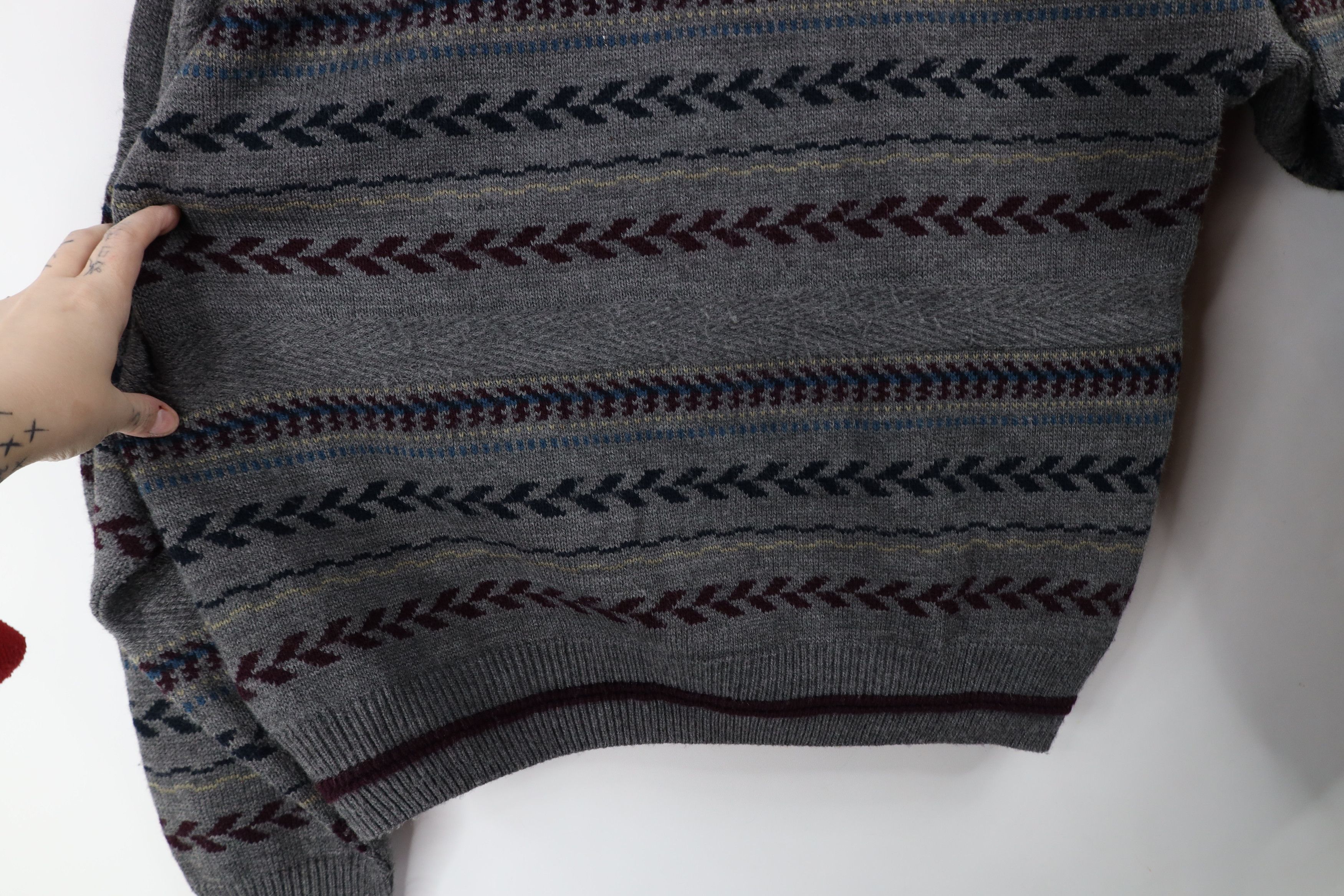 Vintage Vintage 90s Streetwear Fair Isle Knit Crewneck Sweater Size US L / EU 52-54 / 3 - 6 Thumbnail