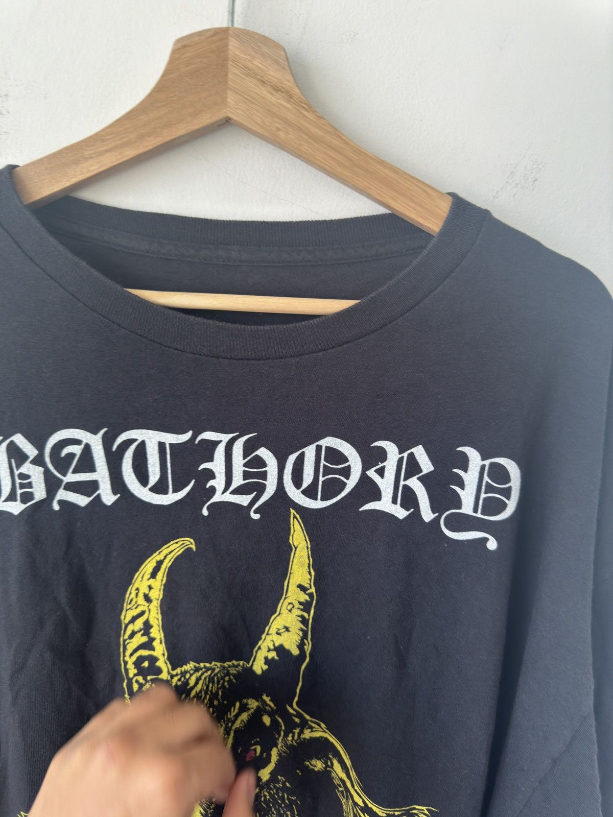 Band Tees × Vintage OG Bathory Long Sleeve Tee Size US XL / EU 56 / 4 - 5 Thumbnail