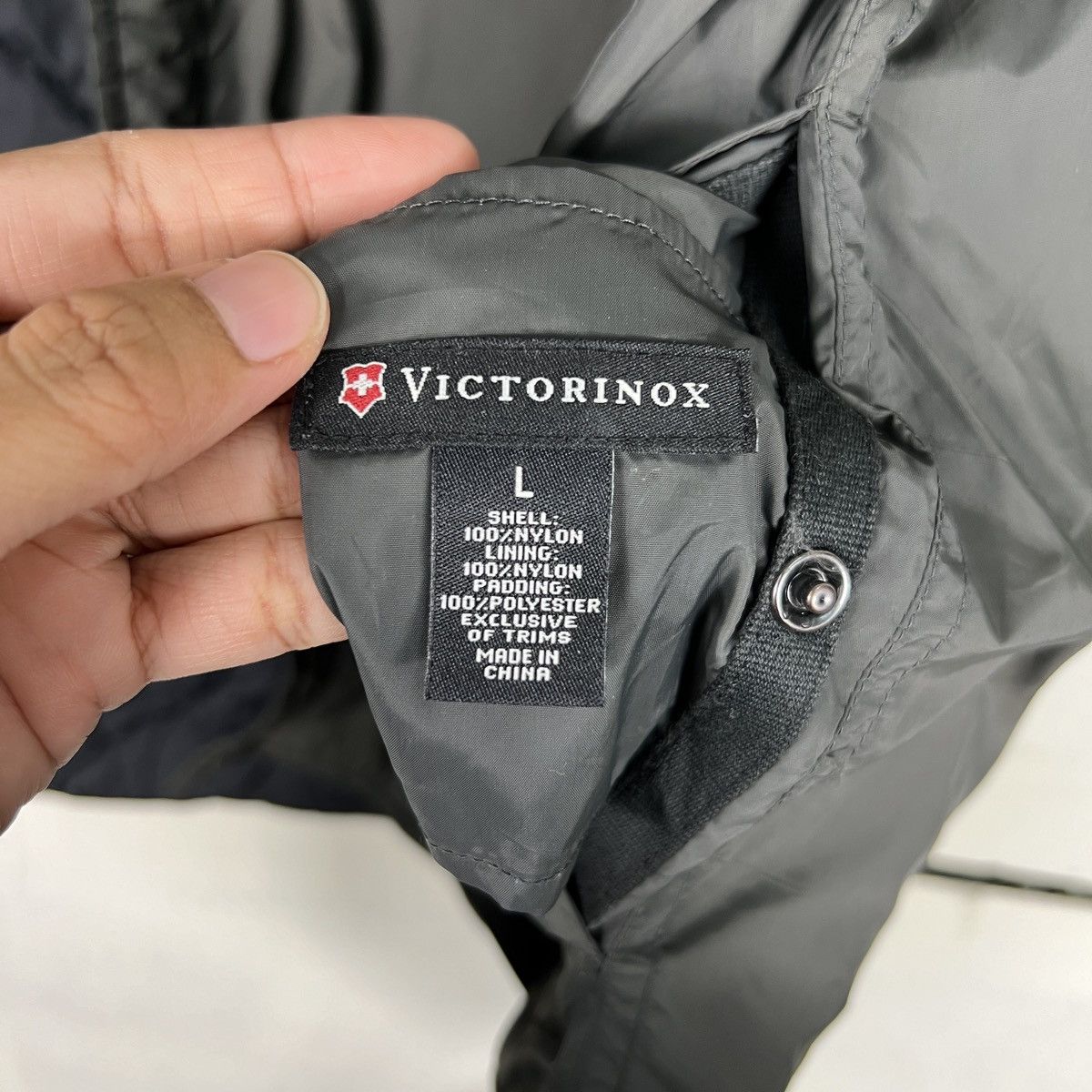 Victorinox 🔥 VICTORINOX PRIMALOFT JACKET Size US L / EU 52-54 / 3 - 16 Thumbnail