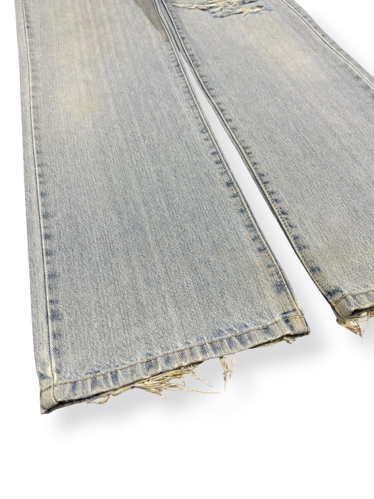 Japanese Brand Vintage Japanese Brand Light Blue Wash Distressed Jeans Size US 34 / EU 50 - 6 Thumbnail