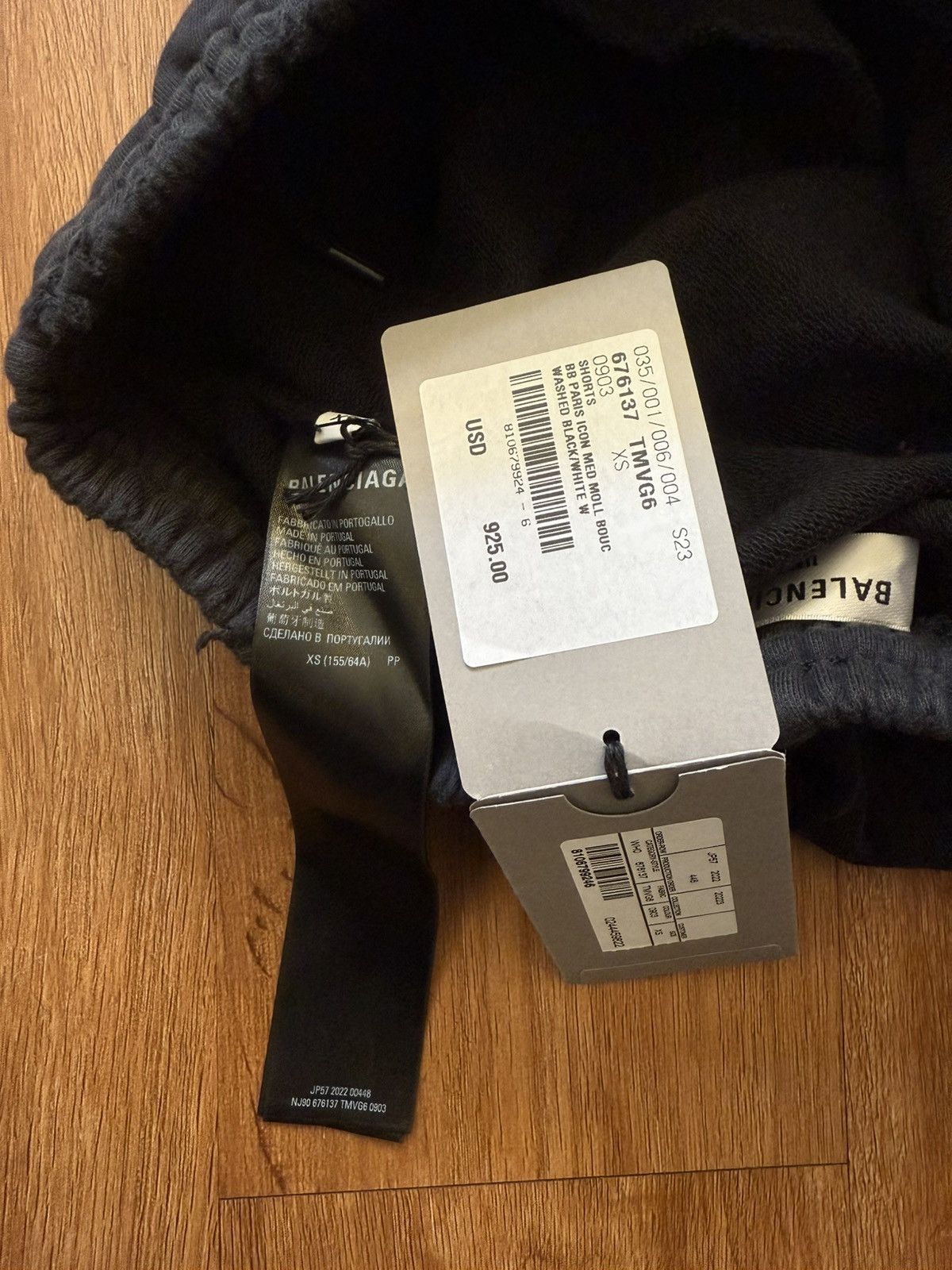 Balenciaga BB Paris Icon Shorts Size US 30 / EU 46 - 4 Thumbnail