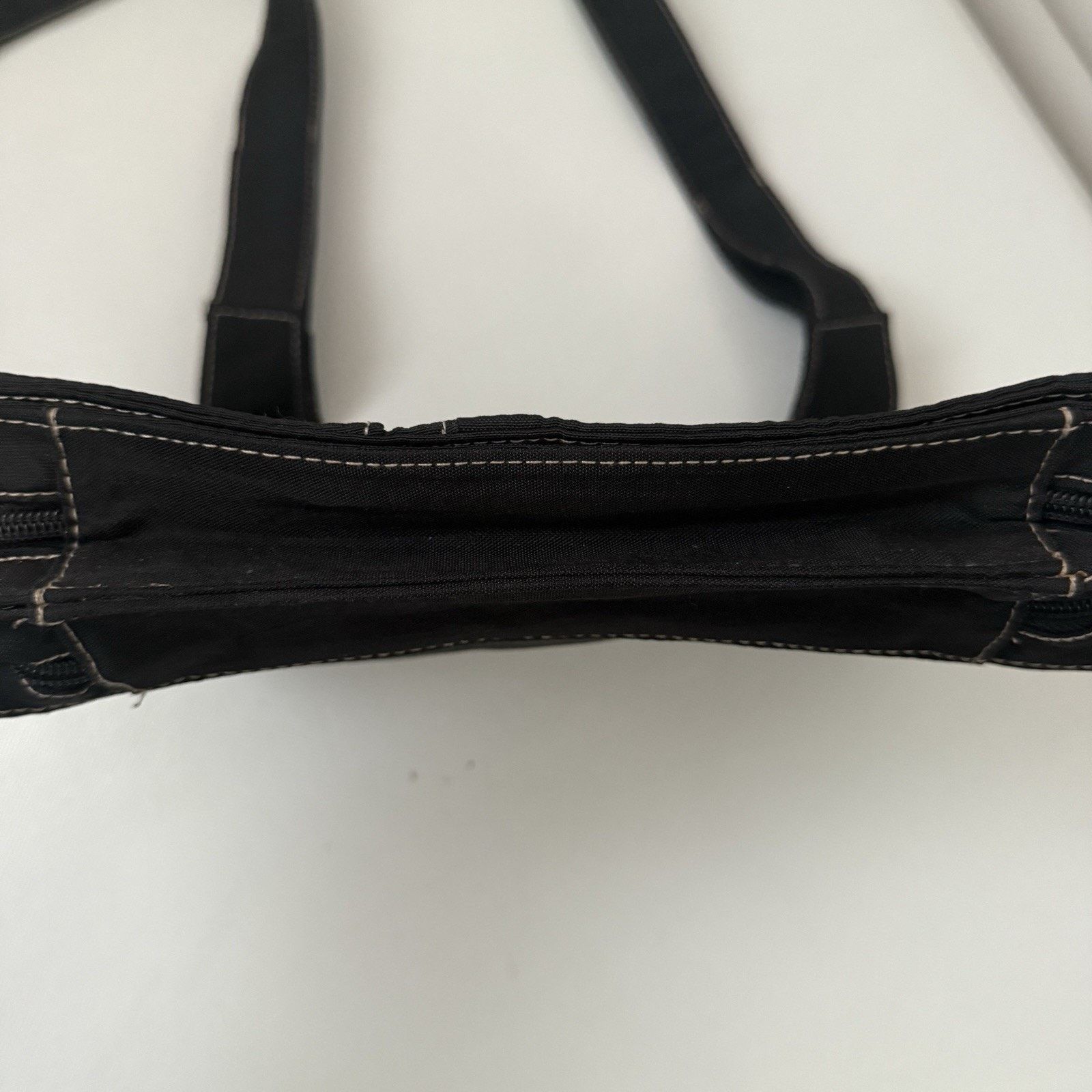 Other Baggallini Cross Over Buckle Crossbody Expandable Travel Bag Size ONE SIZE - 4 Thumbnail