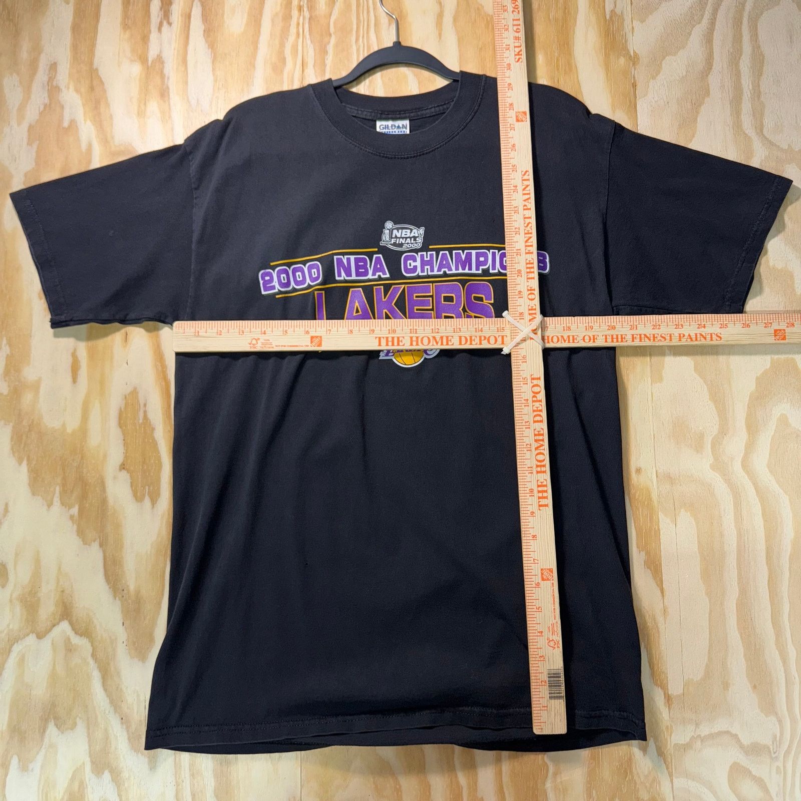 NBA Vintage Y2K 2000s NBA finals champions kobe shaq t-shirt Size US L / EU 52-54 / 3 - 4 Thumbnail