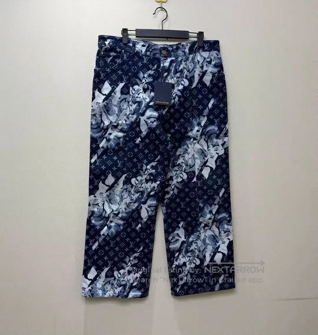 Louis Vuitton blue tie. Size US 36 / EU 52 - 1 Thumbnail