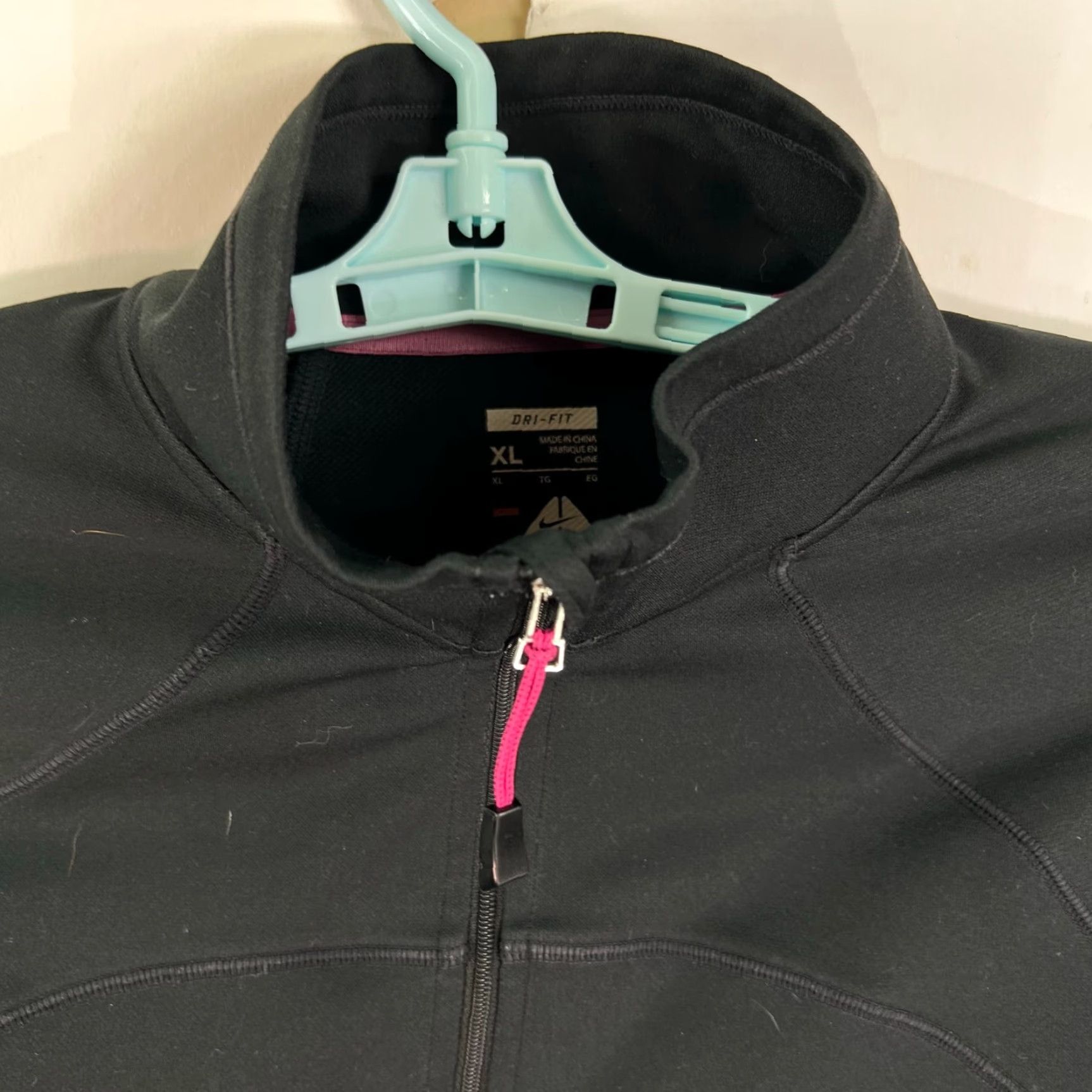 Nike VINTAGE Nike ACG Dri-Fit 1/4 Zip Pullover Track Jacket Women XL Black Top Size XL / US 12-14 / IT 48-50 - 3 Thumbnail