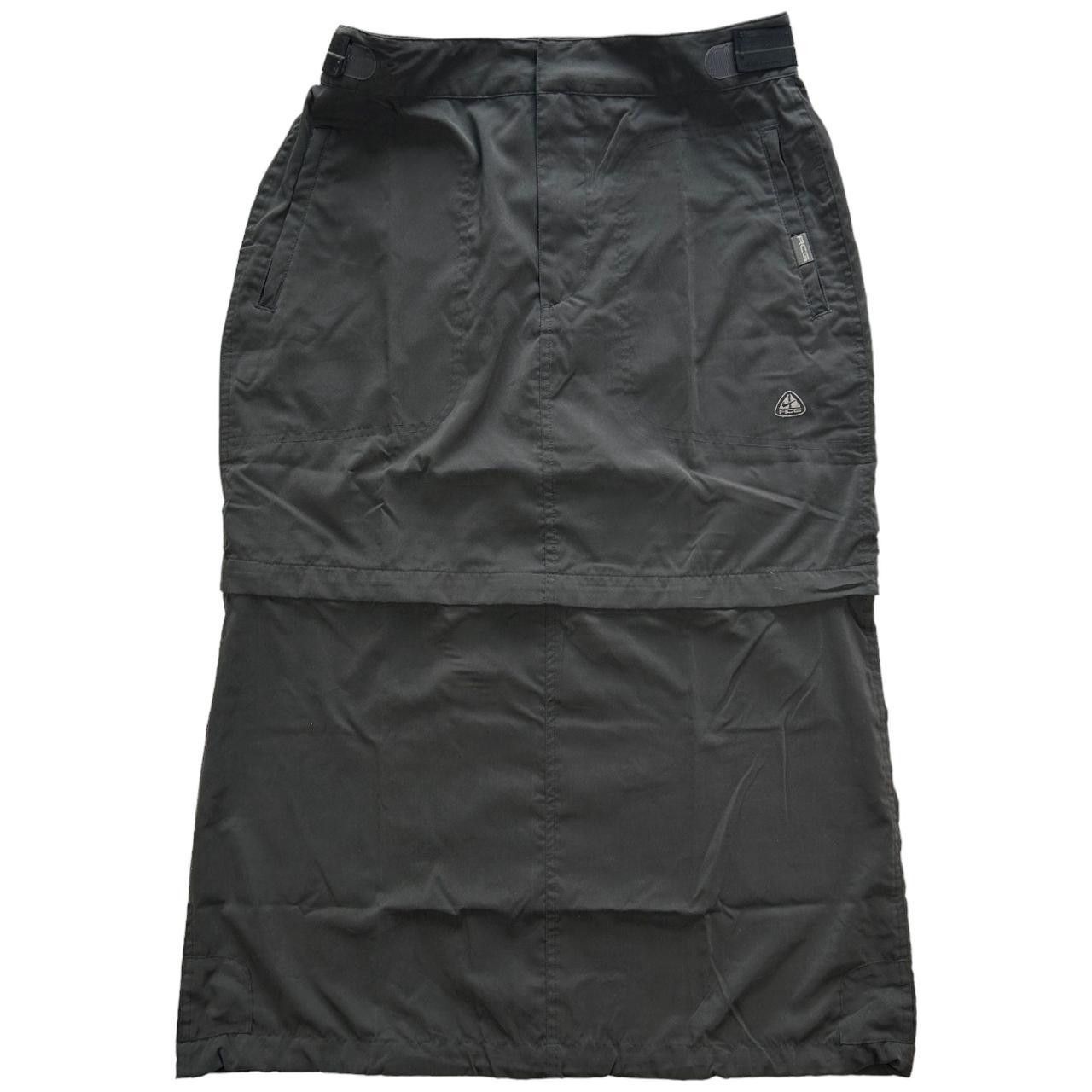 image of Vintage Nike Acg Skirt Size L in Grey, Women's