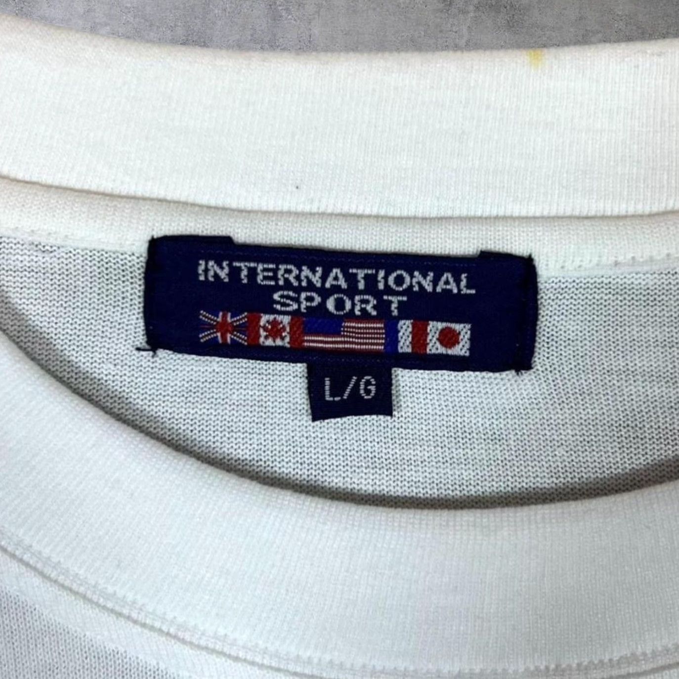 Vintage VINTAGE International Sport Canada Embroidered Rainbow White T-Shirt Large XL Men Casual Short Sleeve Crew Neck Cotton Rainbow Embroidered 1990s Mens Size US L / EU 52-54 / 3 - 2 Thumbnail