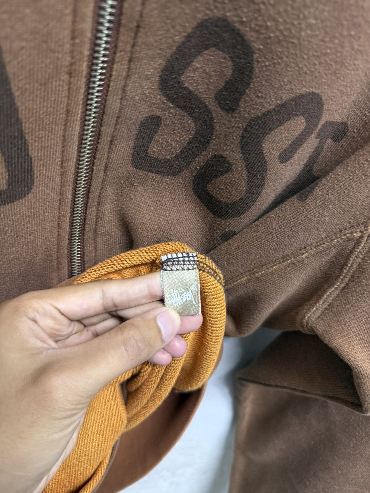 Stussy 2000s Distressed Stussy Spell Out Zip Up Hoodie Size US M / EU 48-50 / 2 - 7 Thumbnail