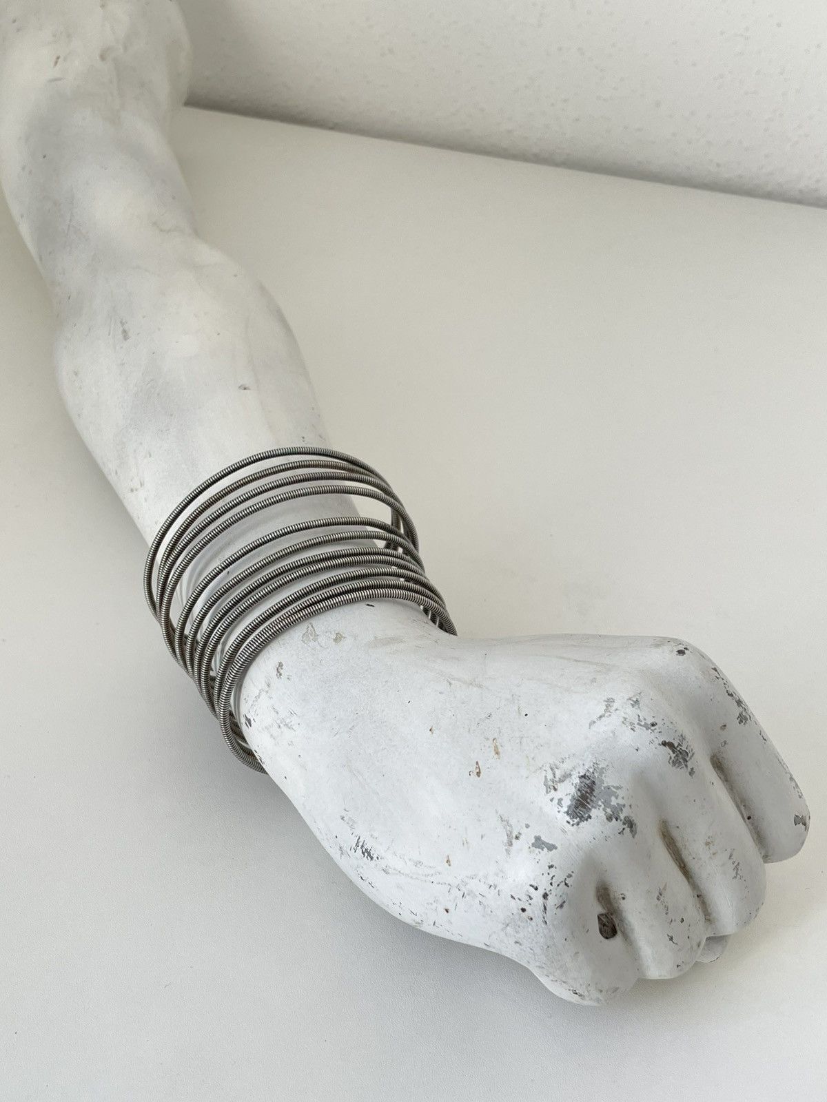 Maison Margiela Maison Margiela Silver Spiral Bracelet Size ONE SIZE - 2 Thumbnail