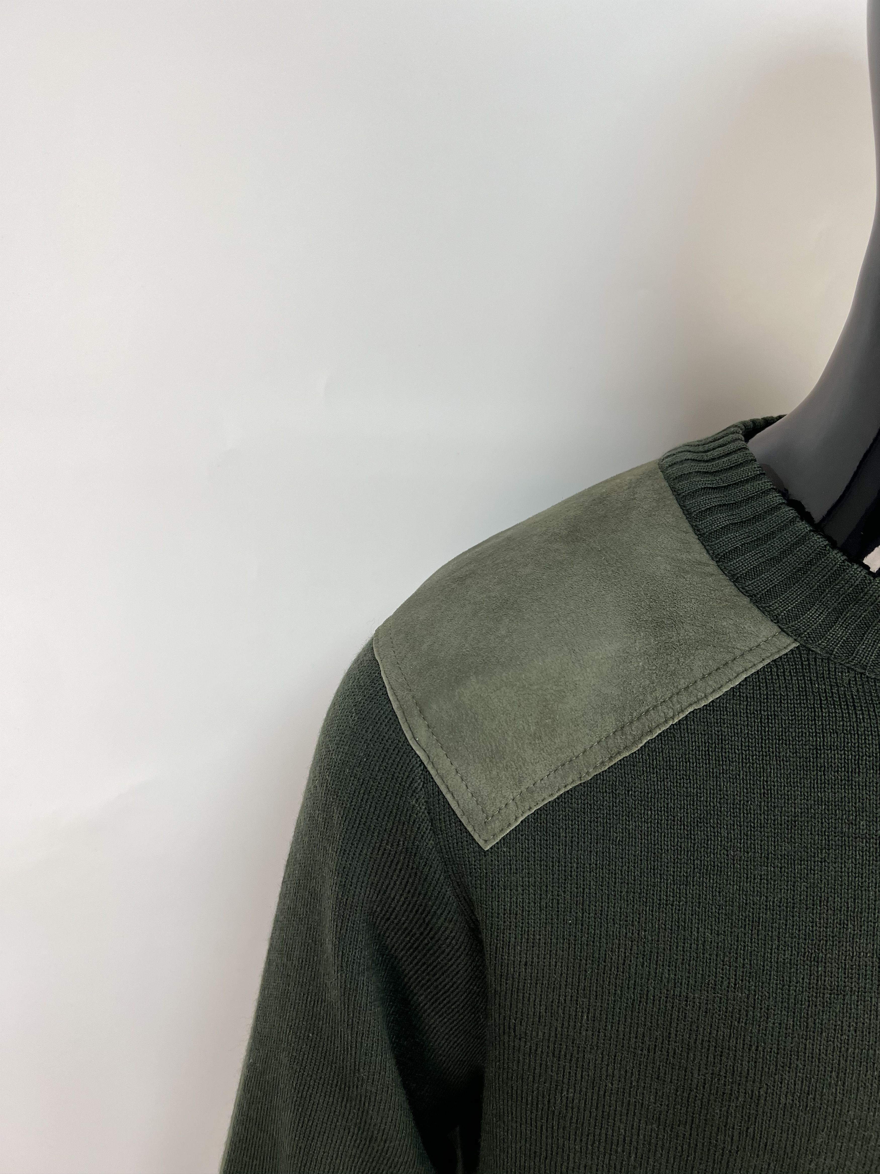 Burberry 90s Burberrys Vintage Wool Knit Sweater Shoulder Elbow Patch Size US L / EU 52-54 / 3 - 7 Thumbnail