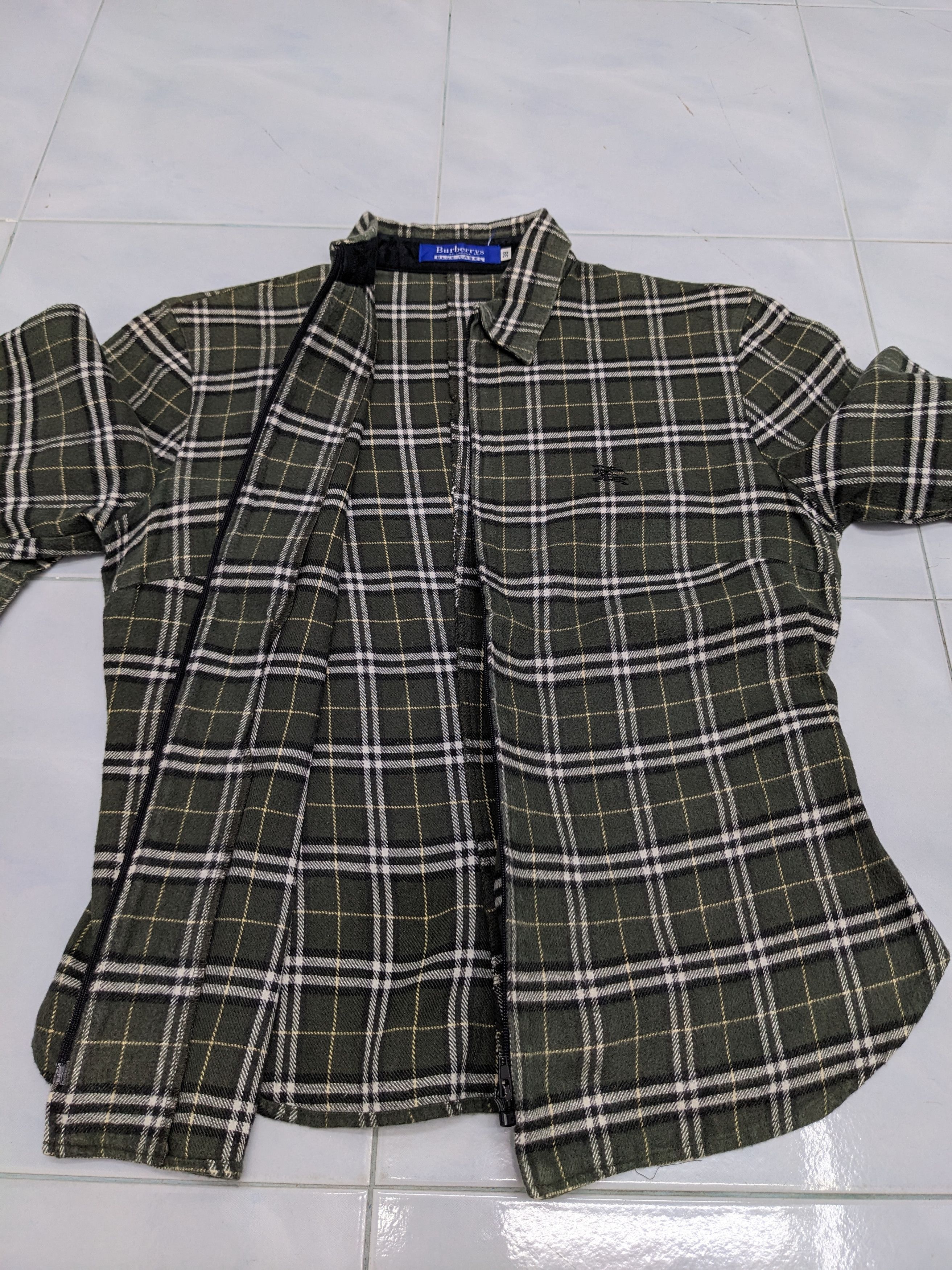 Burberry BURBERRY NOVA CHECK LONG SLEEVE TSHIRT Size XS / US 0-2 / IT 36-38 - 8 Thumbnail