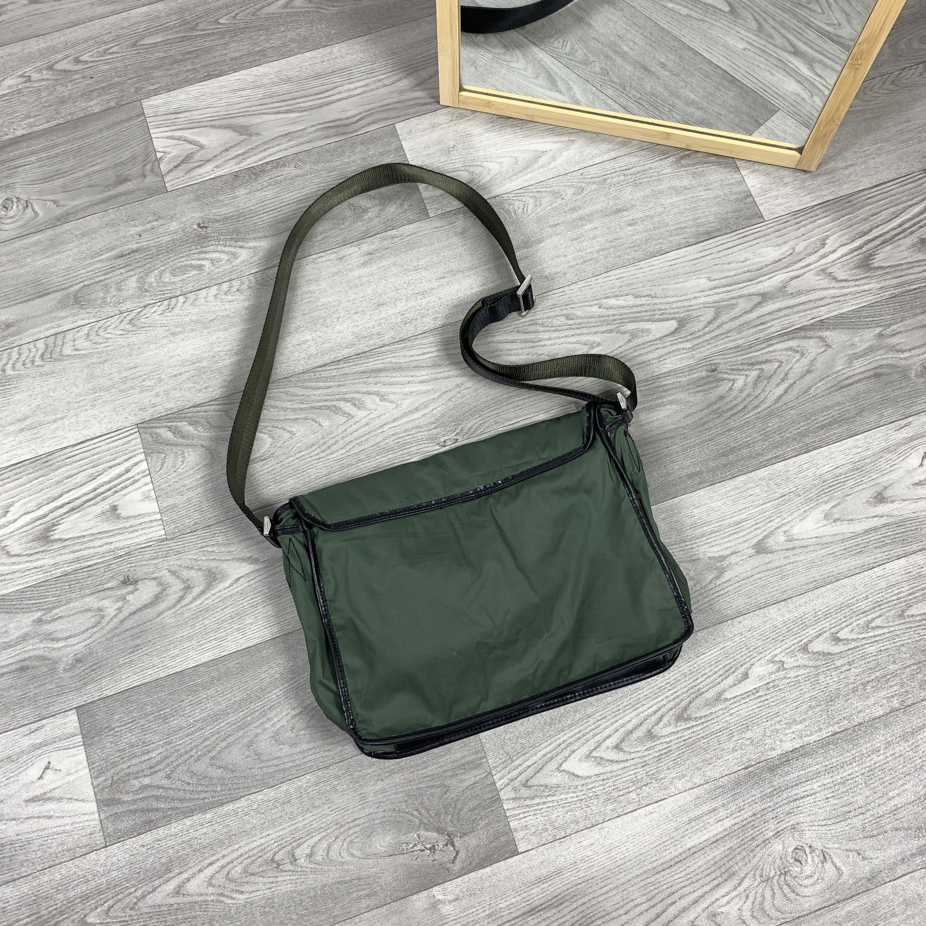 Diesel Vintage Diesel Y2K Rare Khaki Crossbody Euro Industrial Bag Size ONE SIZE - 8 Thumbnail