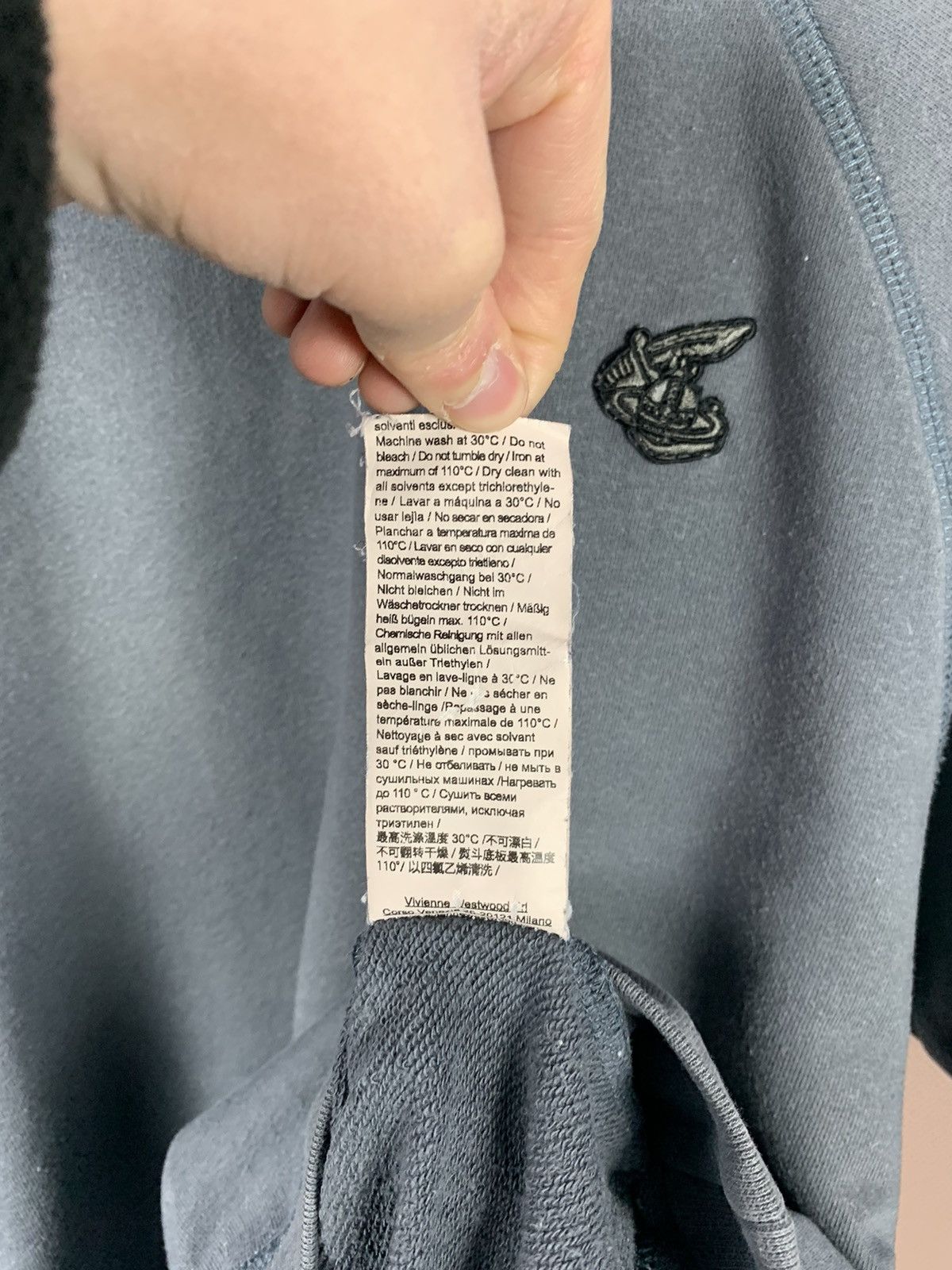 Vivienne Westwood Vintage Vivienne Westwood Anglomania Sweatshirt Raglan Y2K Size US S / EU 44-46 / 1 - 7 Thumbnail
