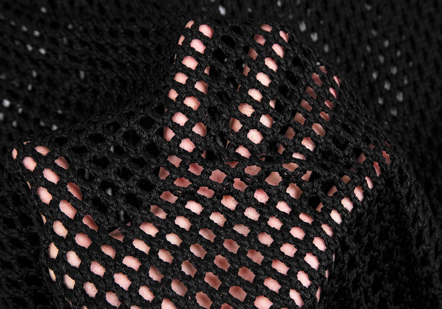 Yohji Yamamoto Yohji Yamamoto Fishnet Knit Vest Black M Size US M / EU 48-50 / 2 - 10 Thumbnail