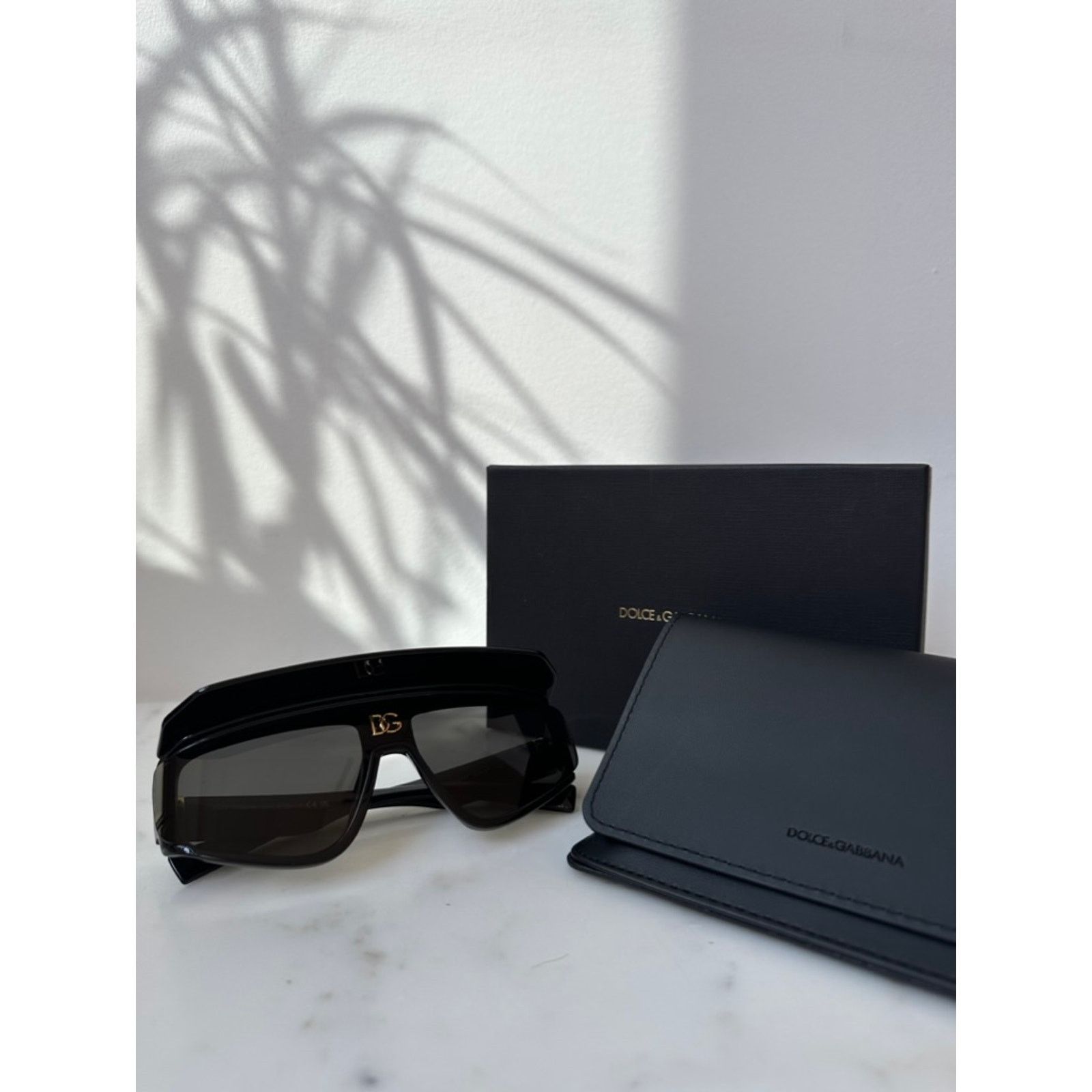 Dolce & Gabbana NEW Dolce & Gabbana DG6177 Black Logo Visor Sunglasses Size ONE SIZE - 9 Thumbnail