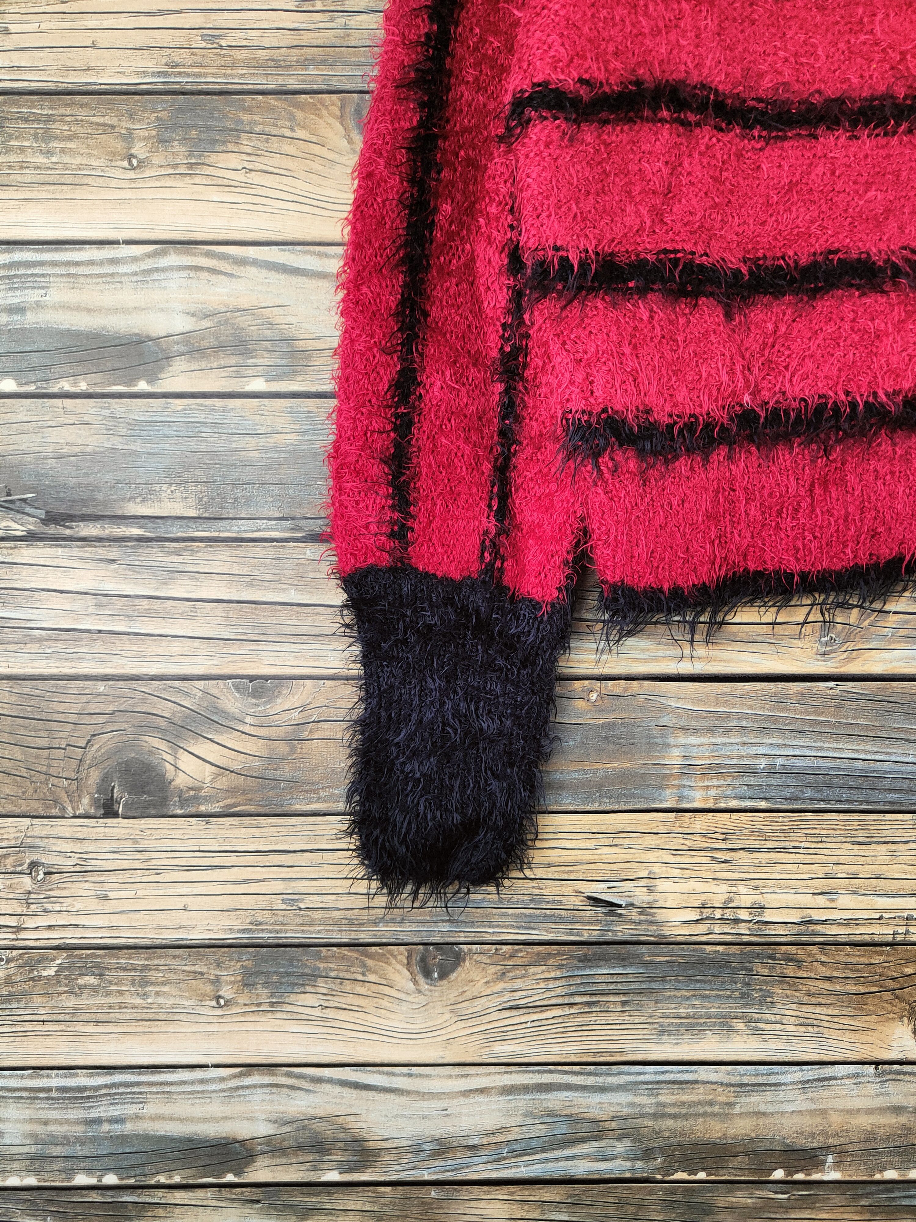 Japanese Brand DL Real X Red Black shaggy Fur Mohair Knitwear #46-1005 Size M / US 6-8 / IT 42-44 - 4 Thumbnail