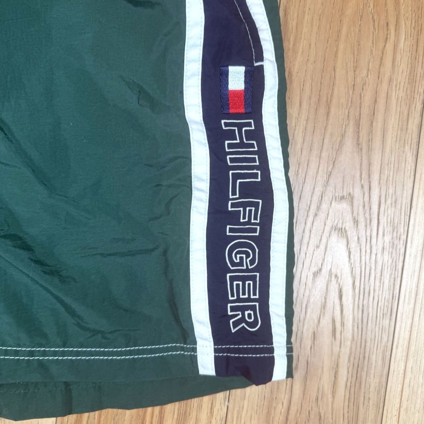 Tommy Hilfiger VINTAGE Tommy Hilfiger Trunks Green Swim Bottom Mens XL Size US 36 / EU 52 - 2 Thumbnail