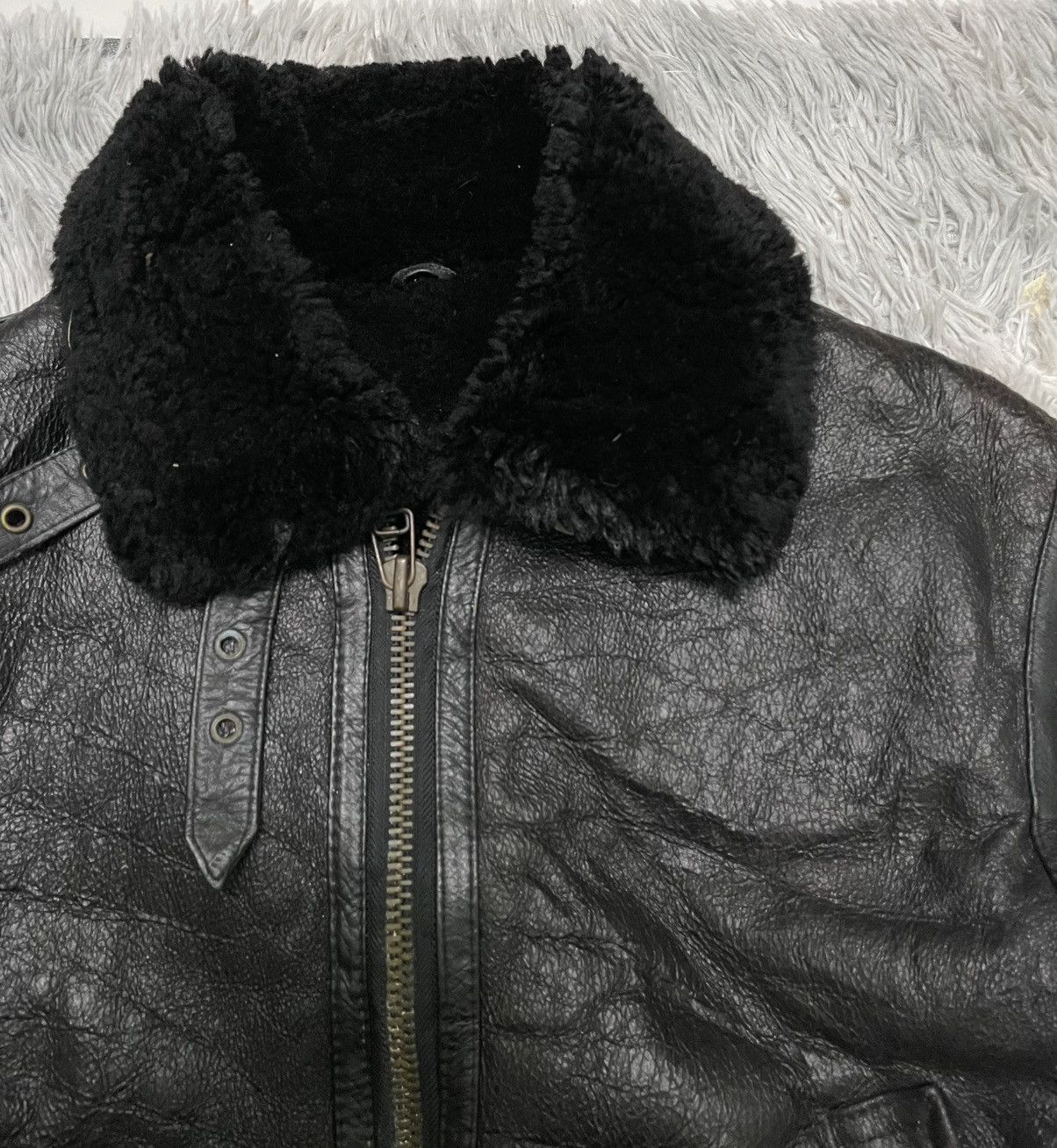 Kanye West Vintage USAF SheepSkin B-3 Jacket As Wear by Kanye West Size US S / EU 44-46 / 1 - 7 Thumbnail