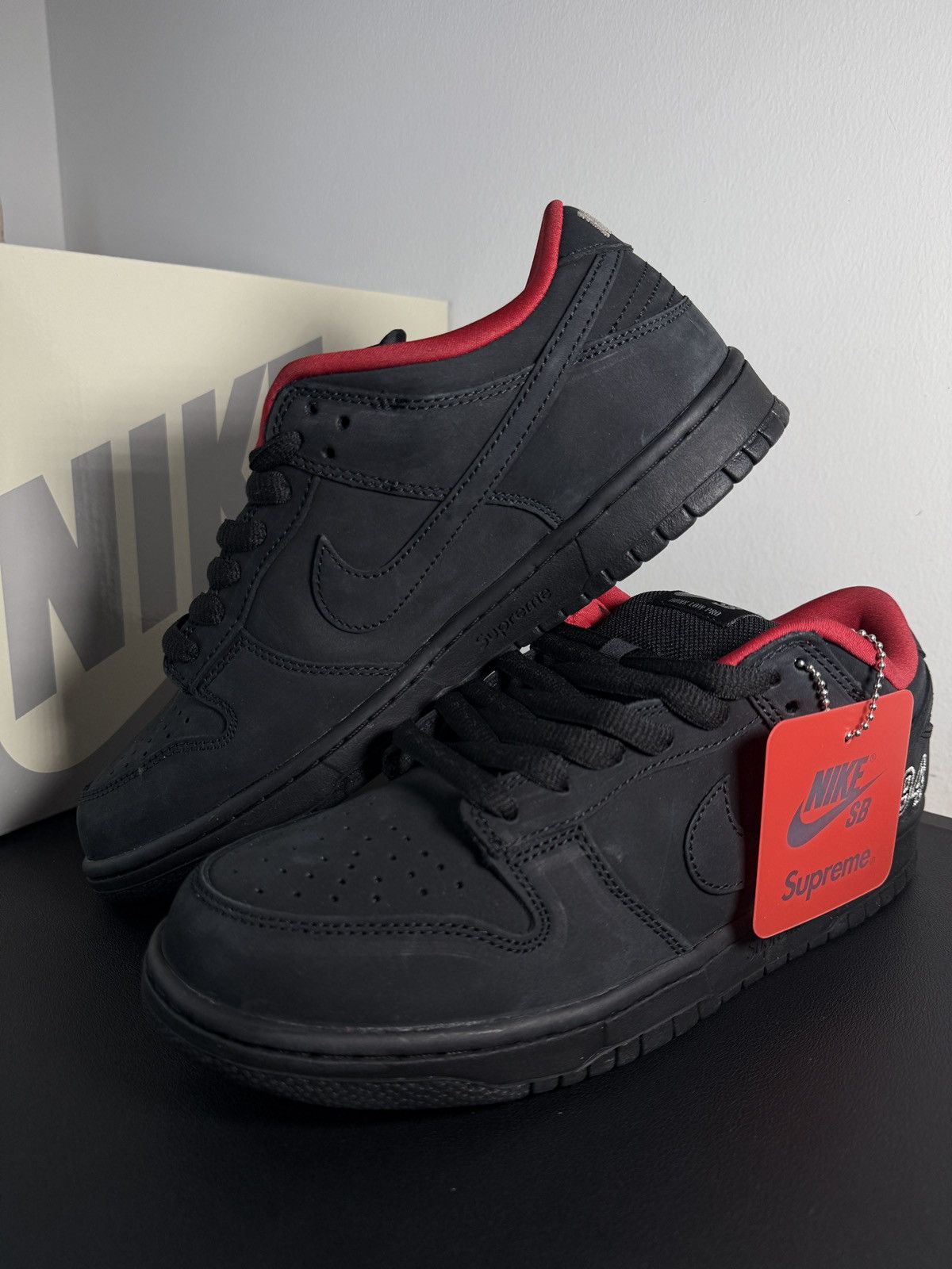 Nike × Supreme Brand New Nike SB Supreme Low Top Dunks Black Size US 9.5 / EU 42-43 - 1 Thumbnail