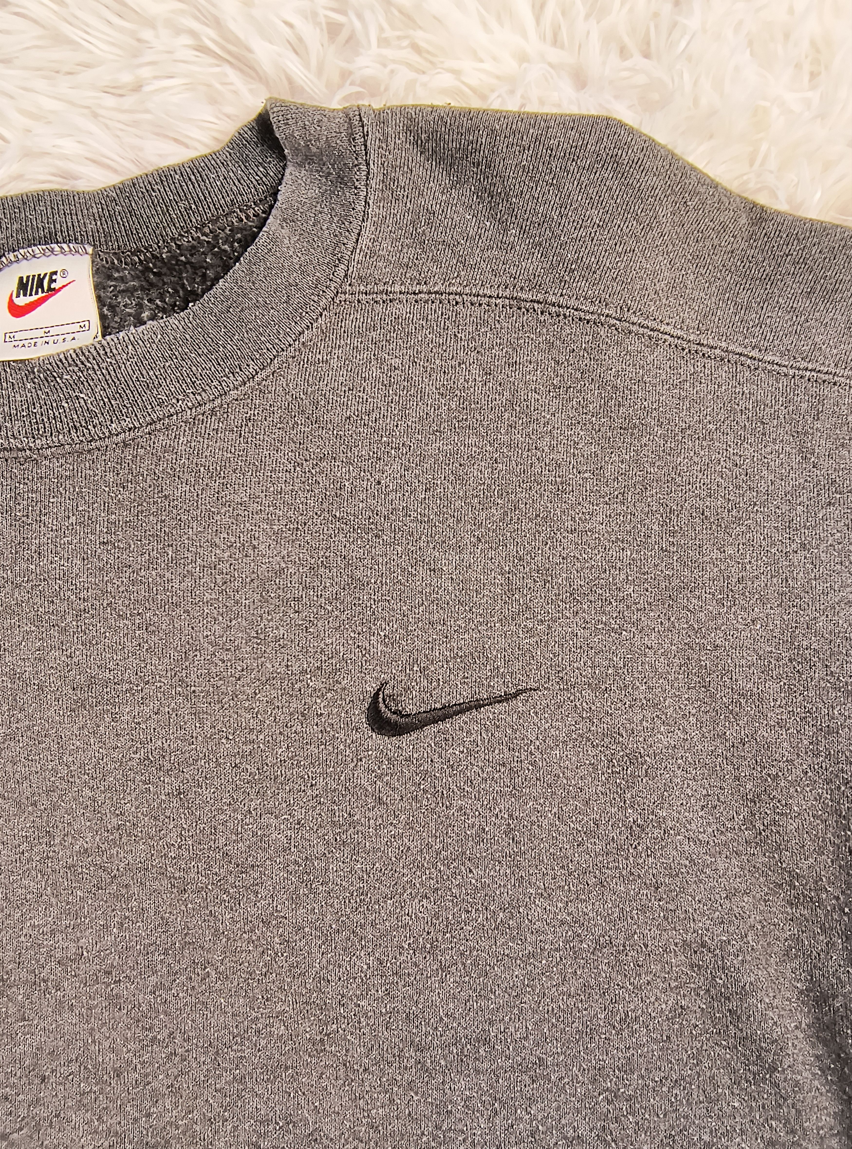 Nike Vintage Nike crewneck 90s sweatshirt Size US M / EU 48-50 / 2 - 3 Thumbnail