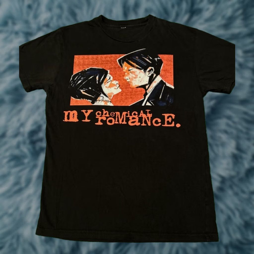 Revenge VINTAGE My Chemical Romance Band Tee Three Cheers For Sweet Revenge VTG Shirt S Black Mens Short Sleeve T-Shirt Bands Punk Rock Emo Y2K Mathod Size US S / EU 44-46 / 1 - 1 Thumbnail