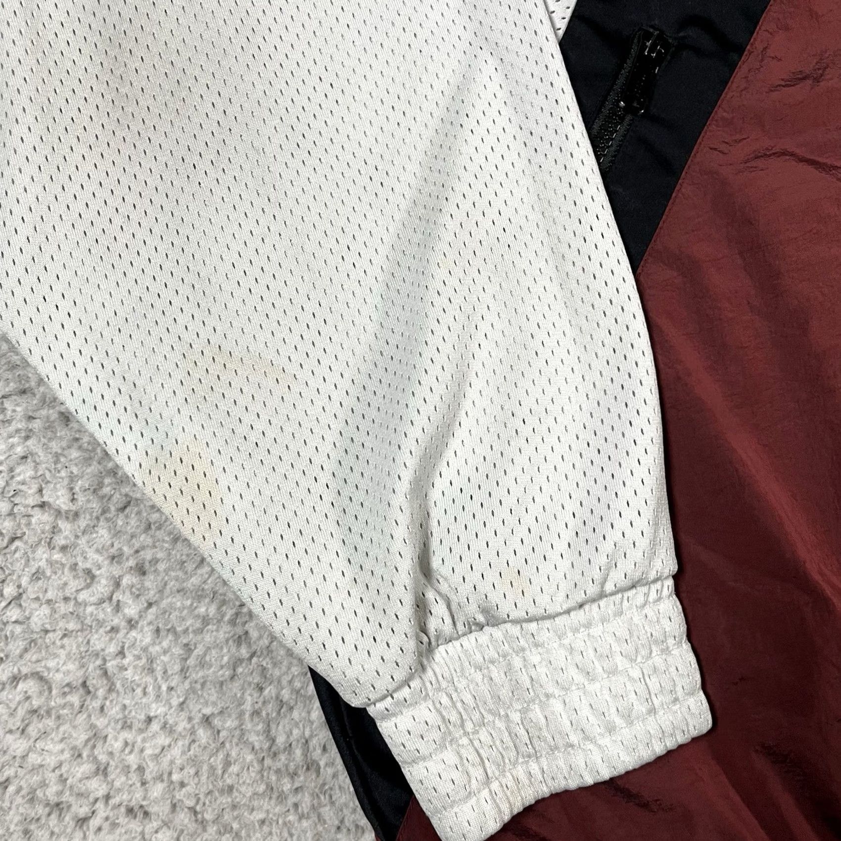 Jordan Brand Air Jordan Jacket Men 3XL Full Zip Jumpman Logo Basketball Windbreaker Nylon Red 80s 90s Retro Sports Mens Size US XXL / EU 58 / 5 - 2 Thumbnail
