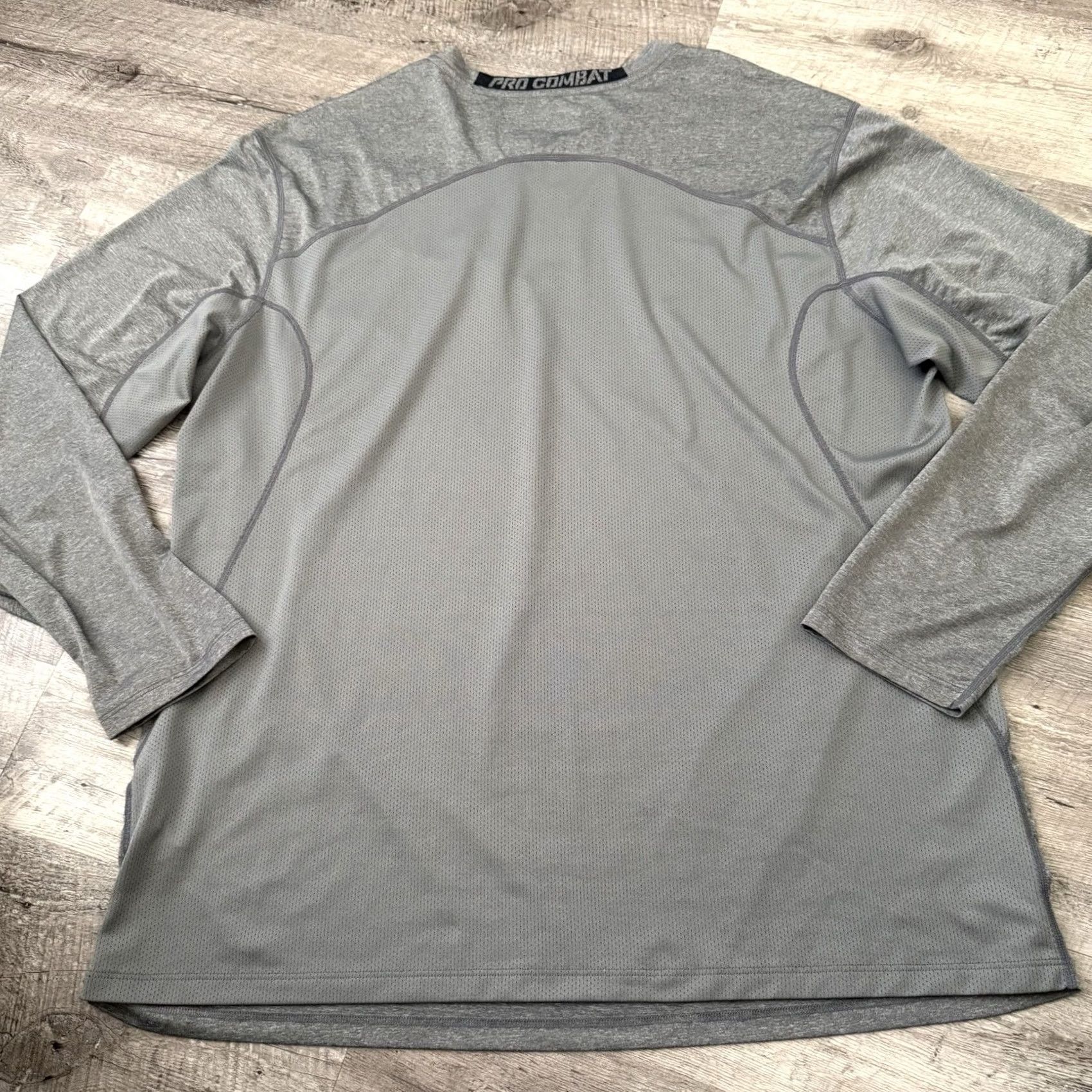 Nike Nike Pro Combat Dri-FIT T-Shirt Mens XXL Gray Long Sleeve Fitted Top 449788-022 Size US XXL / EU 58 / 5 - 5 Thumbnail