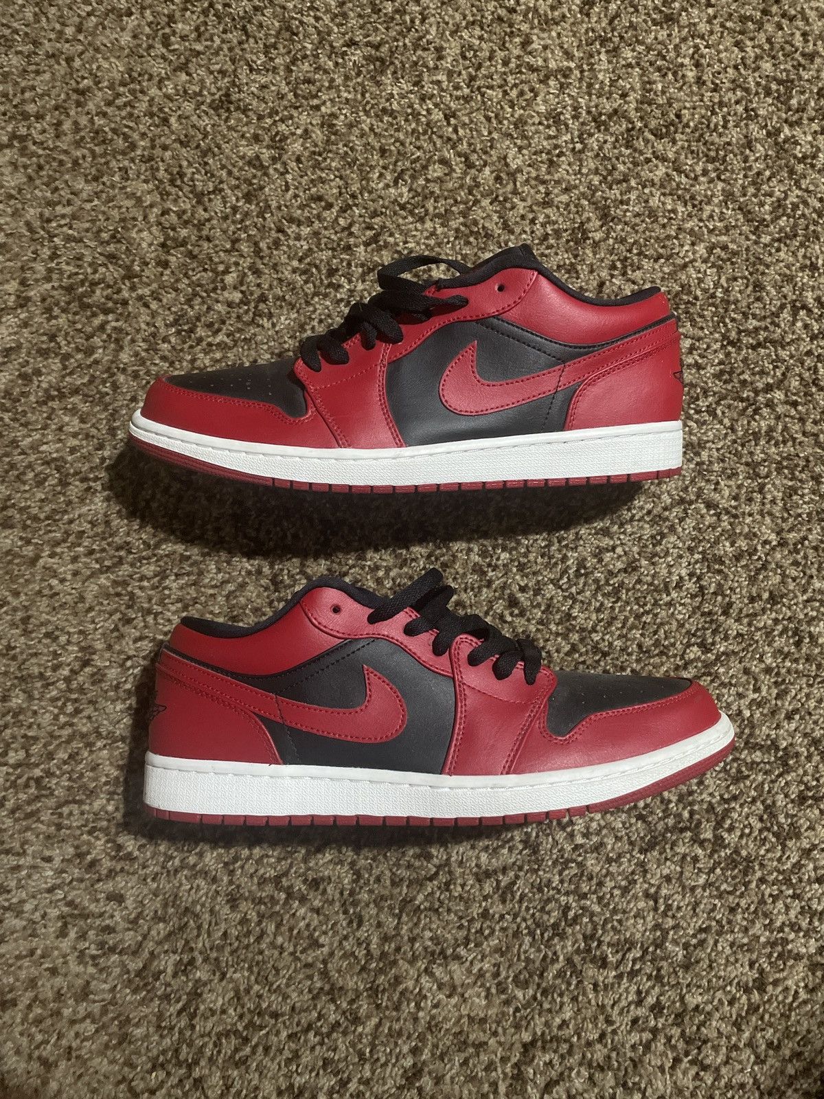 Jordan Brand × Nike Air Jordan 1 low Size US 11.5 / EU 44-45 - 1 Thumbnail