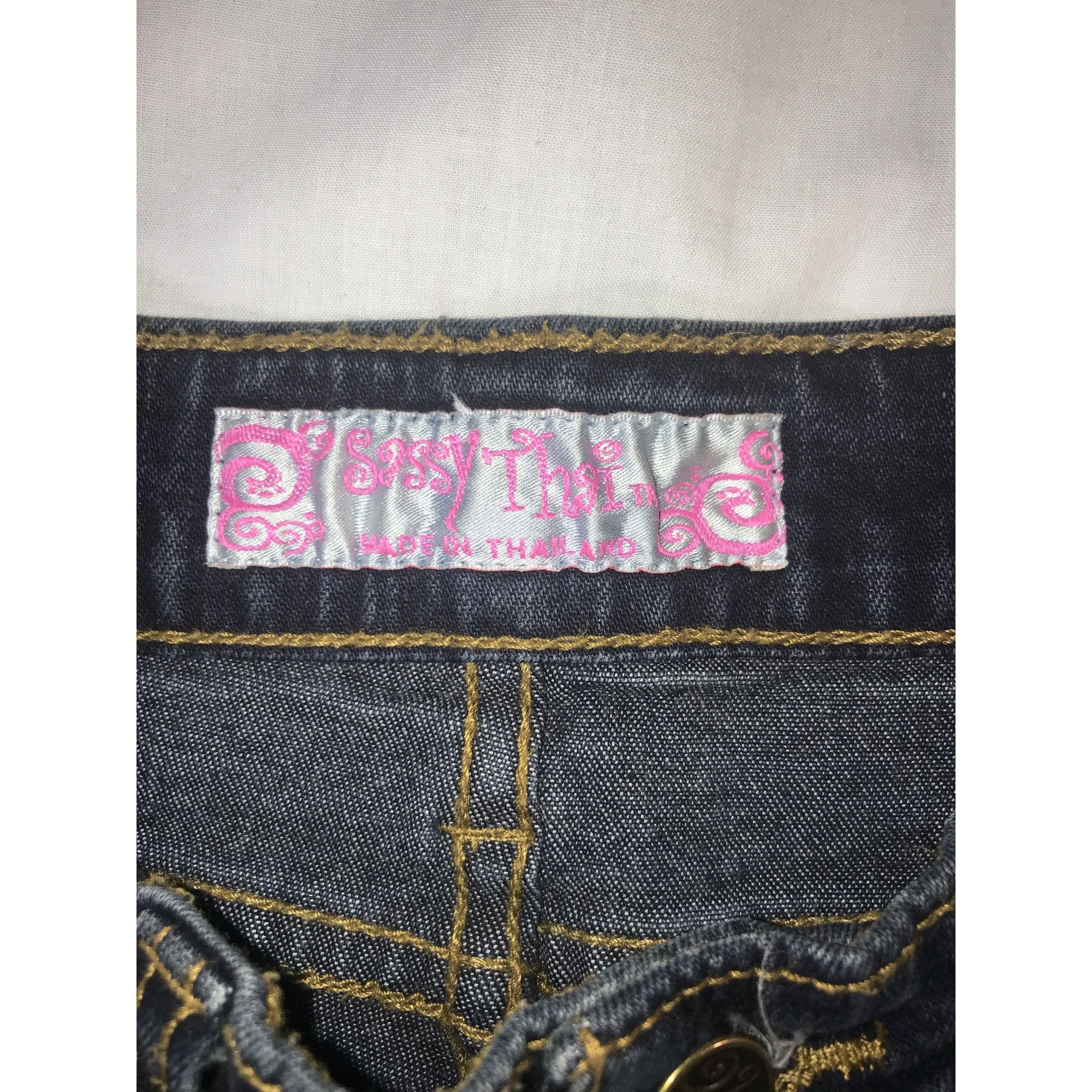 Vintage Sassy Thai Women's Vintage Blue & Black Beaded Flare Jeans Size 26" / US 2 / IT 38 - 4 Thumbnail