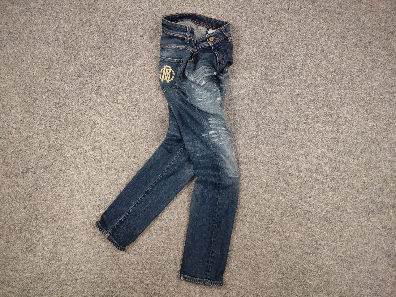 Roberto Cavalli Vintage Roberto Cavalli Design Logo Distressed Denim Jeans Size 42" / US 20 - 3 Thumbnail