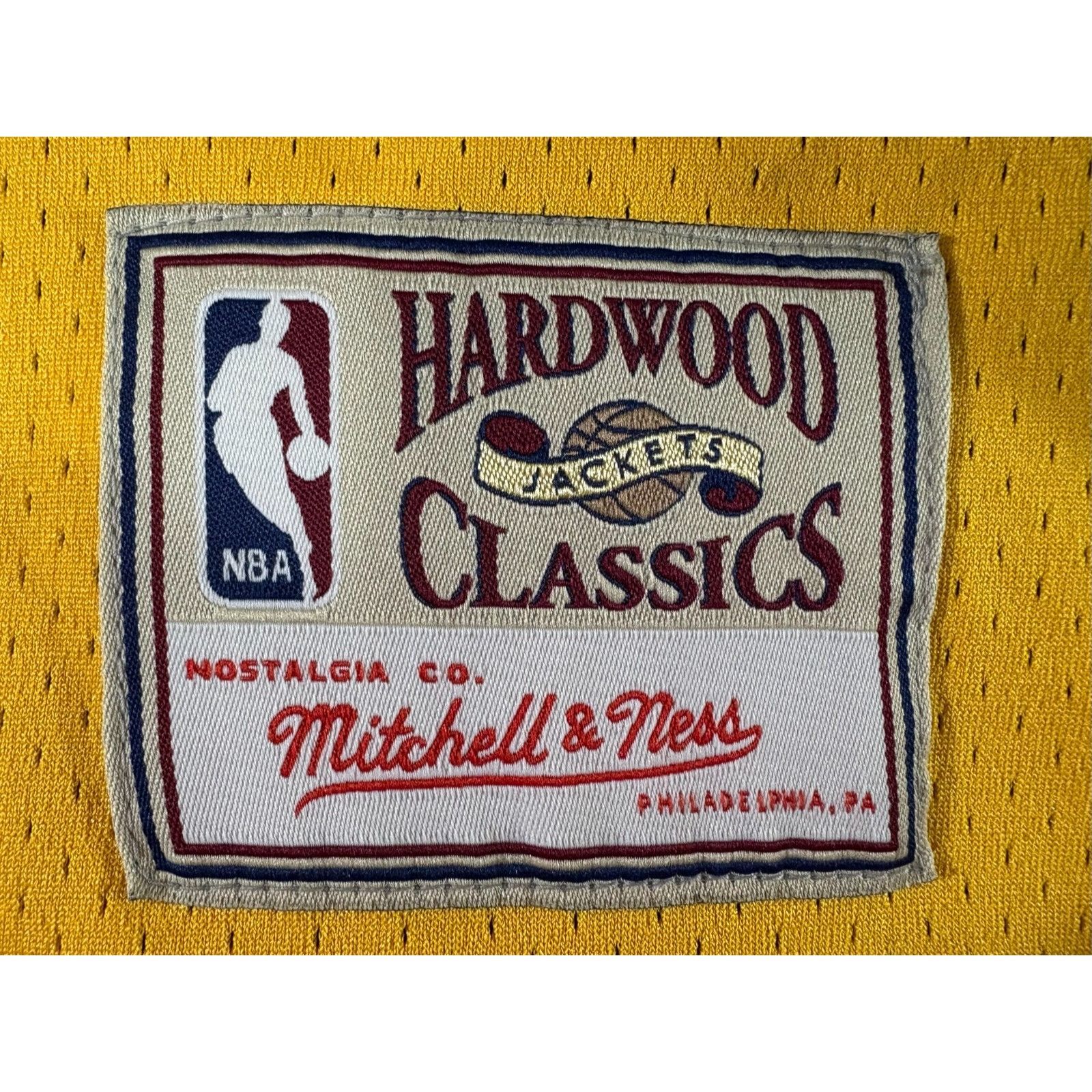 Mitchell & Ness Mitchell & Ness Boston Celtics Varsity Jacket Hardwood Class Size US XXL / EU 58 / 5 - 2 Thumbnail