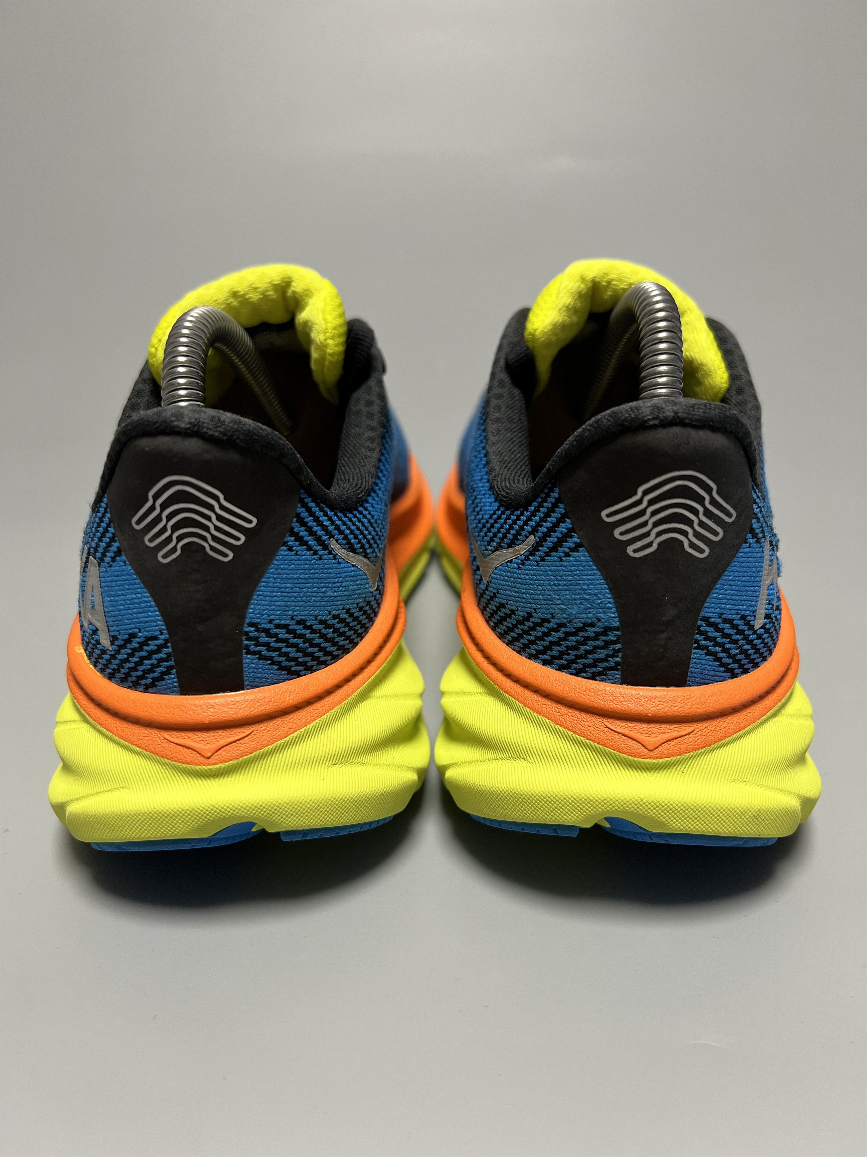 Hoka Hoka One One Clifton 9 GTX Running Shoes 1150810-BDVB Size US 7 / IT 37 - 3 Thumbnail