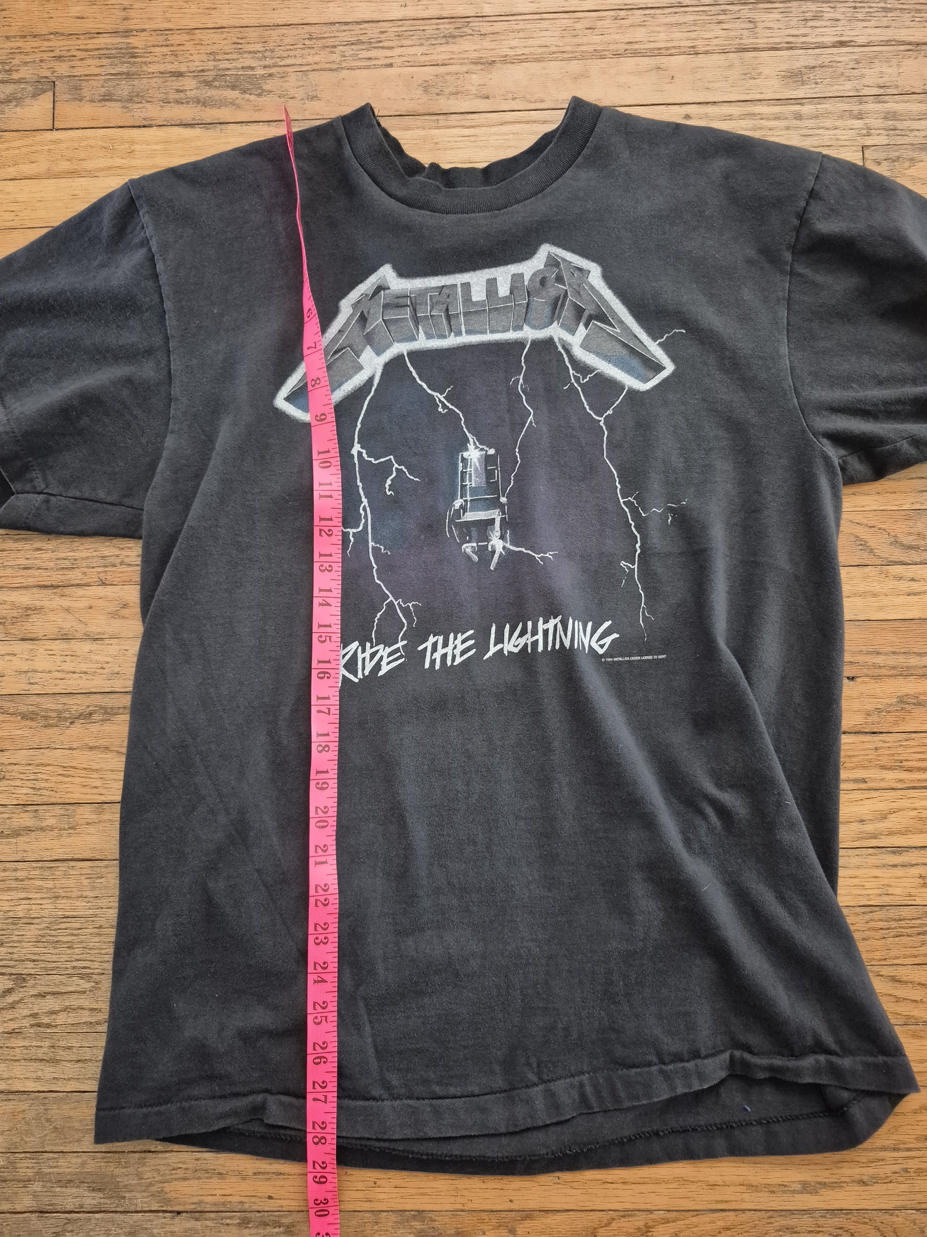 Metallica 90's Vintage Metallica Ride The Lightning Tee Size US L / EU 52-54 / 3 - 7 Thumbnail
