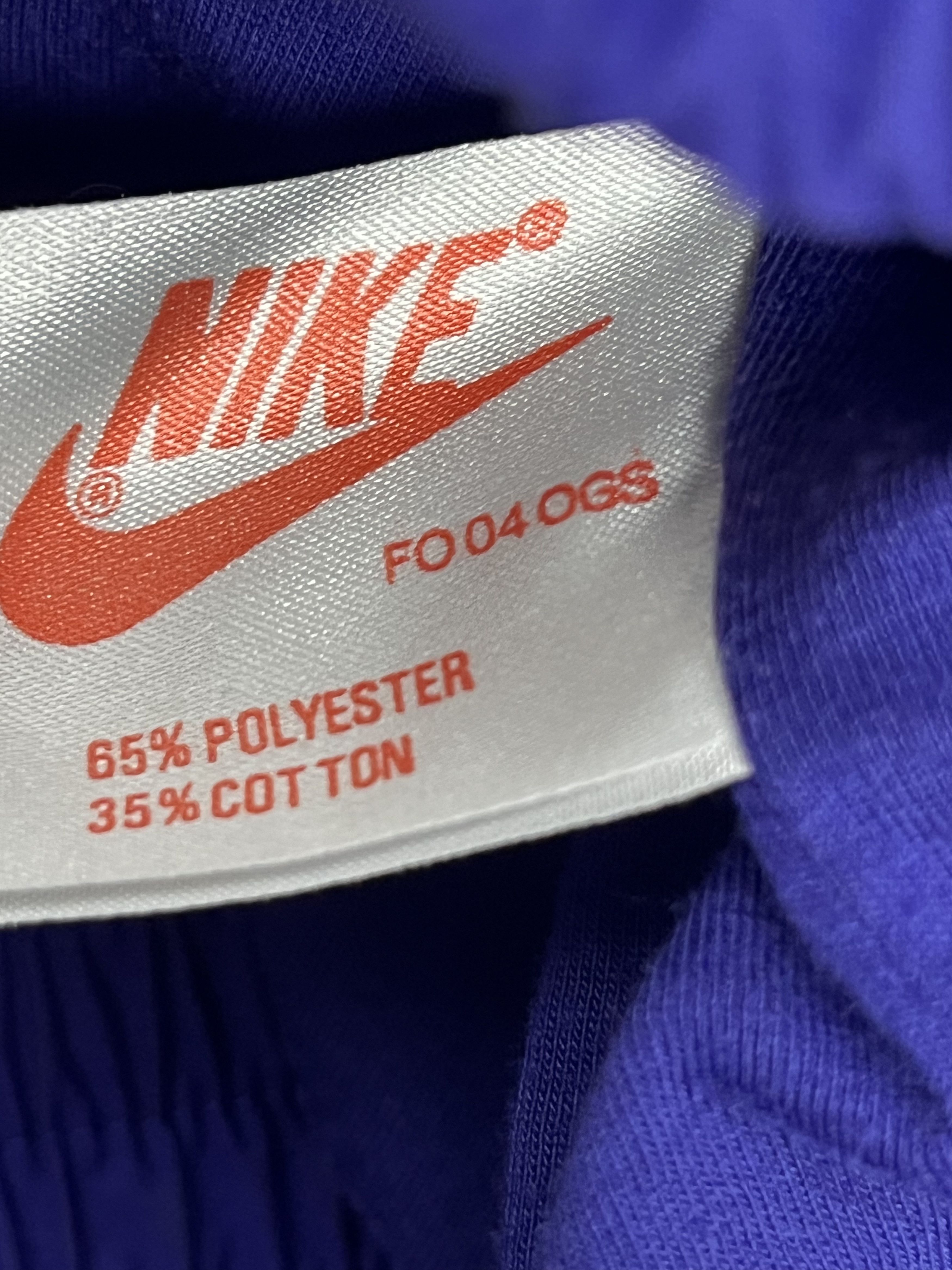 Nike Nike Vintage Windbreaker Jacket Size Medium Size US M / EU 48-50 / 2 - 4 Thumbnail
