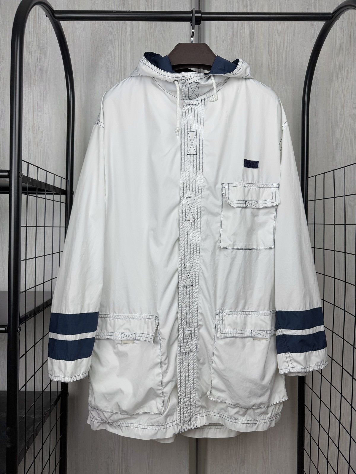 Versace Versace Sport vintage 90s nylon white striped light jacket Size US XL / EU 56 / 4 - 1 Thumbnail