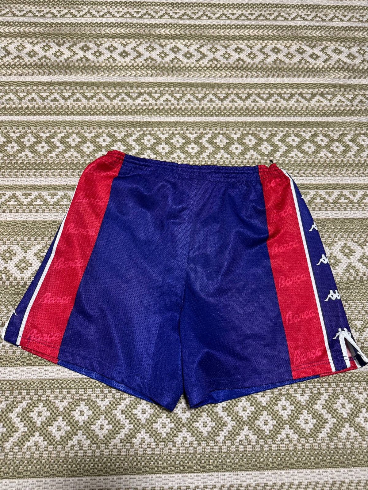 Kappa BARCELONA 1997/1998 HOME FOOTBALL SHORTS KAPPA VINTAGE M-L Size US 33 - 2 Thumbnail