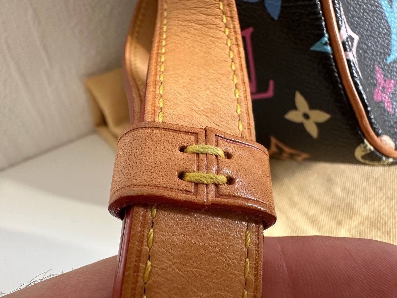 Louis Vuitton Louis Vuitton Sologne Bag Crossbody Monogram Gold Auth! Size ONE SIZE - 7 Thumbnail