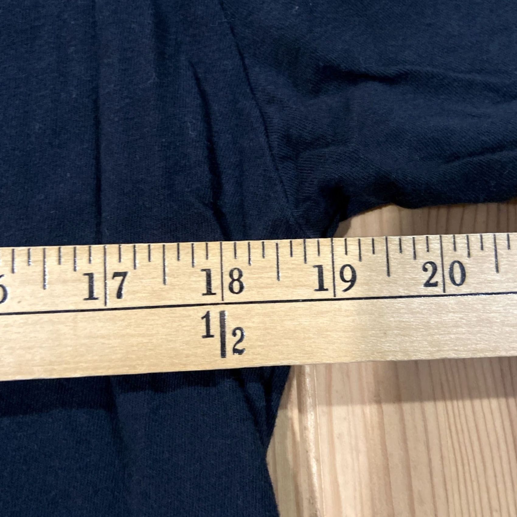 Guess VINTAGE Guess Originals American Tradition California T-Shirt XL Mens Crew Neck 90s Y2K Black Cotton Short Sleeve Knit Pattern Striped Logo - 2000s Size US XL / EU 56 / 4 - 5 Thumbnail