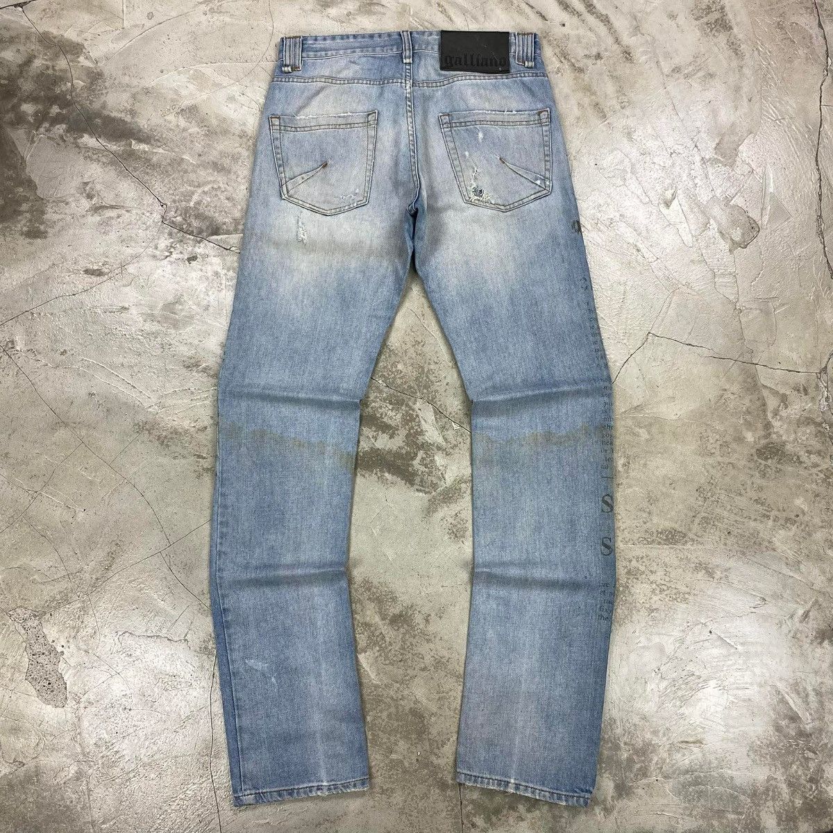 John Galliano News Paper Print Distressed Jeans Size US 32 / EU 48 - 13 Thumbnail