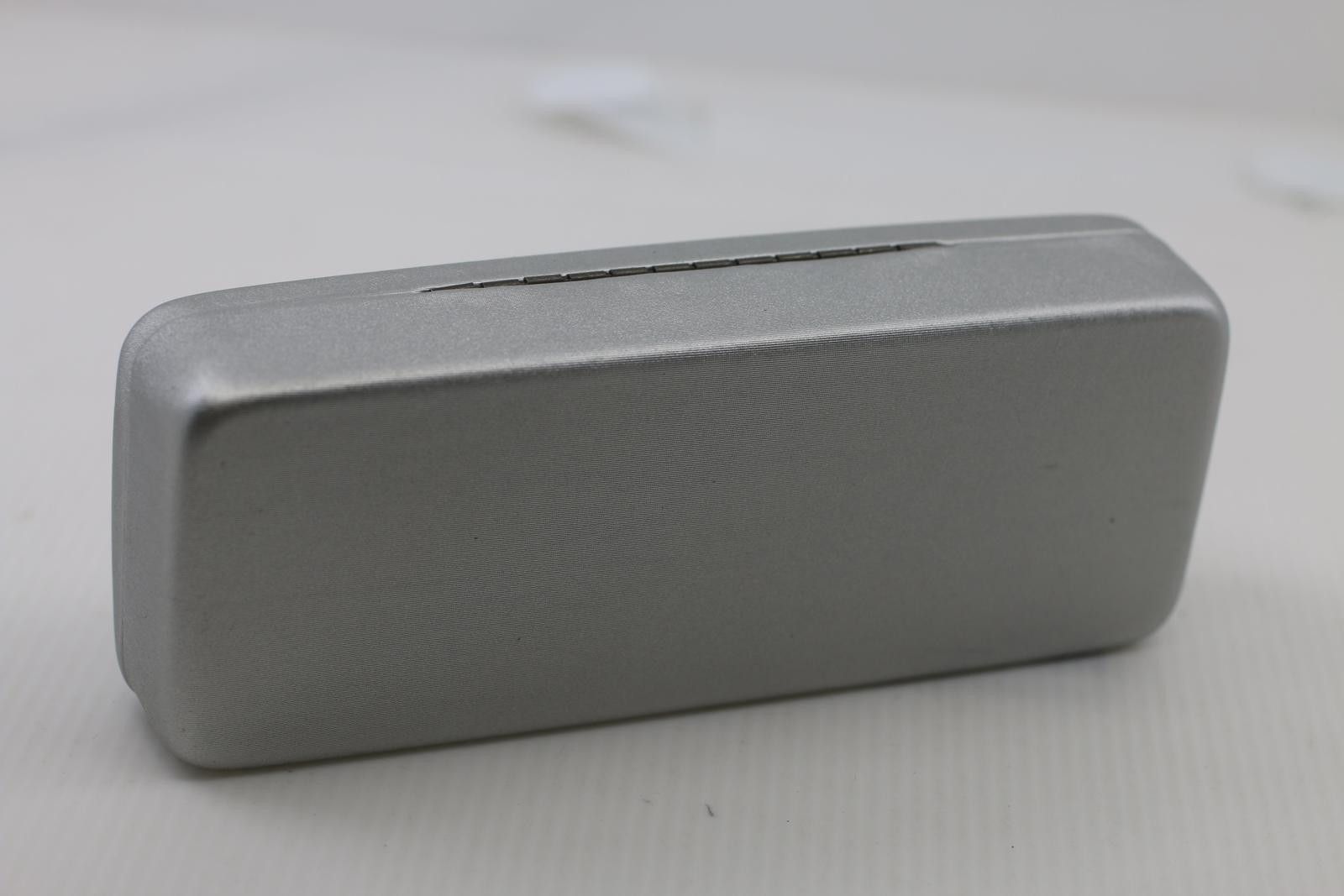 The Unbranded Brand Hard Shell Eyeglass Case – Silver Fabric-Covered Hinged Case Size ONE SIZE - 5 Thumbnail