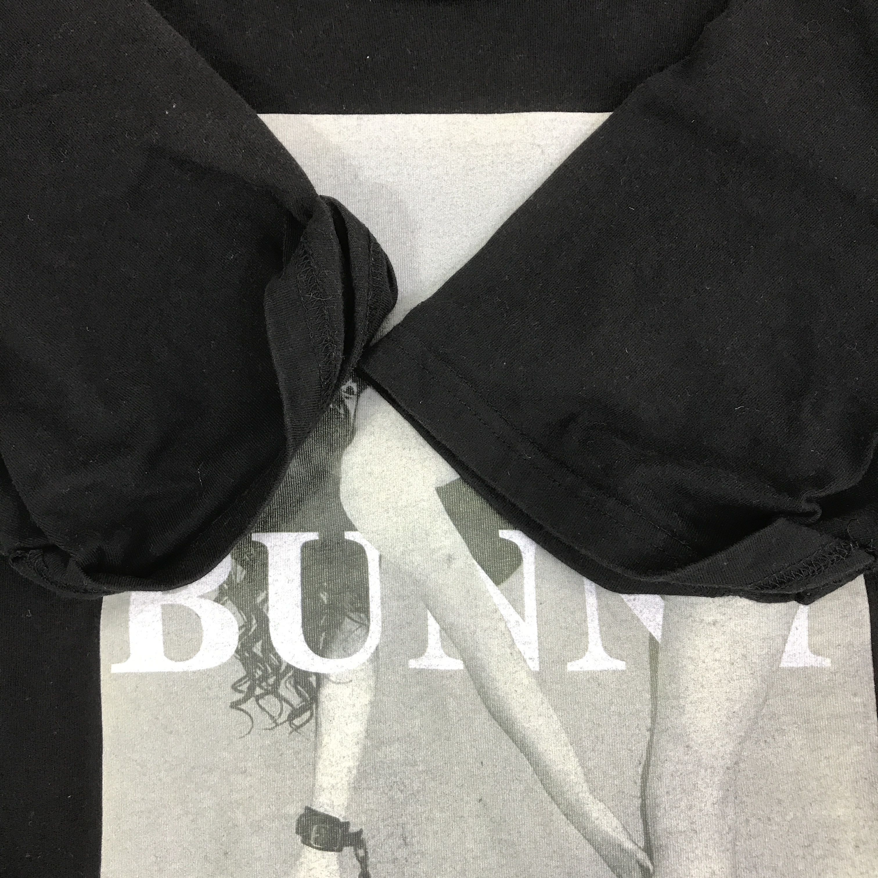 Japanese Brand BUNNY SEXY WOMAN T-SHIRT K117B9 Size US M / EU 48-50 / 2 - 5 Thumbnail