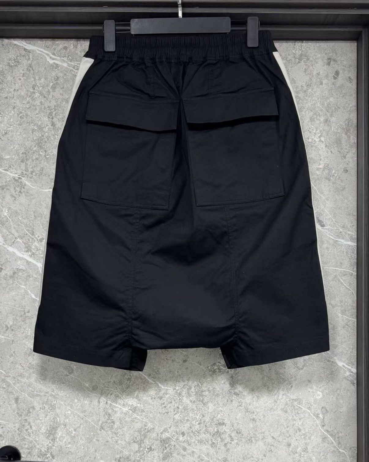 Rick Owens Rick Owens Mainline Shorts Size US 32 / EU 48 - 2 Thumbnail