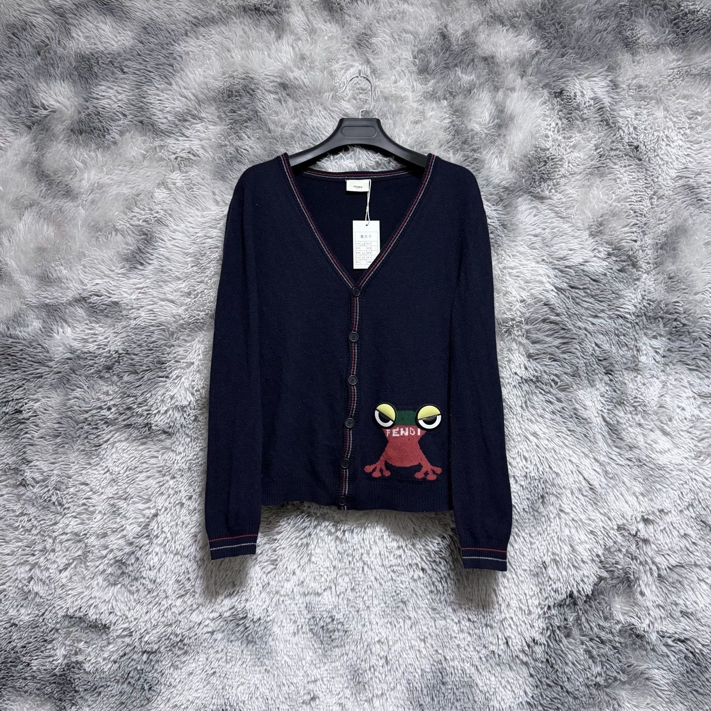 Fendi Fendi Sweater Designer Casual Streetwear Size US S / EU 44-46 / 1 - 1 Thumbnail
